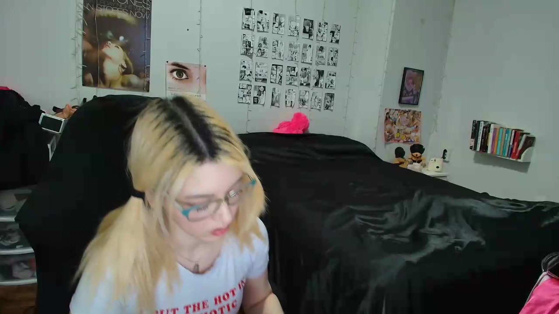 Gallery image thumbnail from AnnaTame's myfreecams stream on, 05/23/2026, 04:48 image 17 of 20