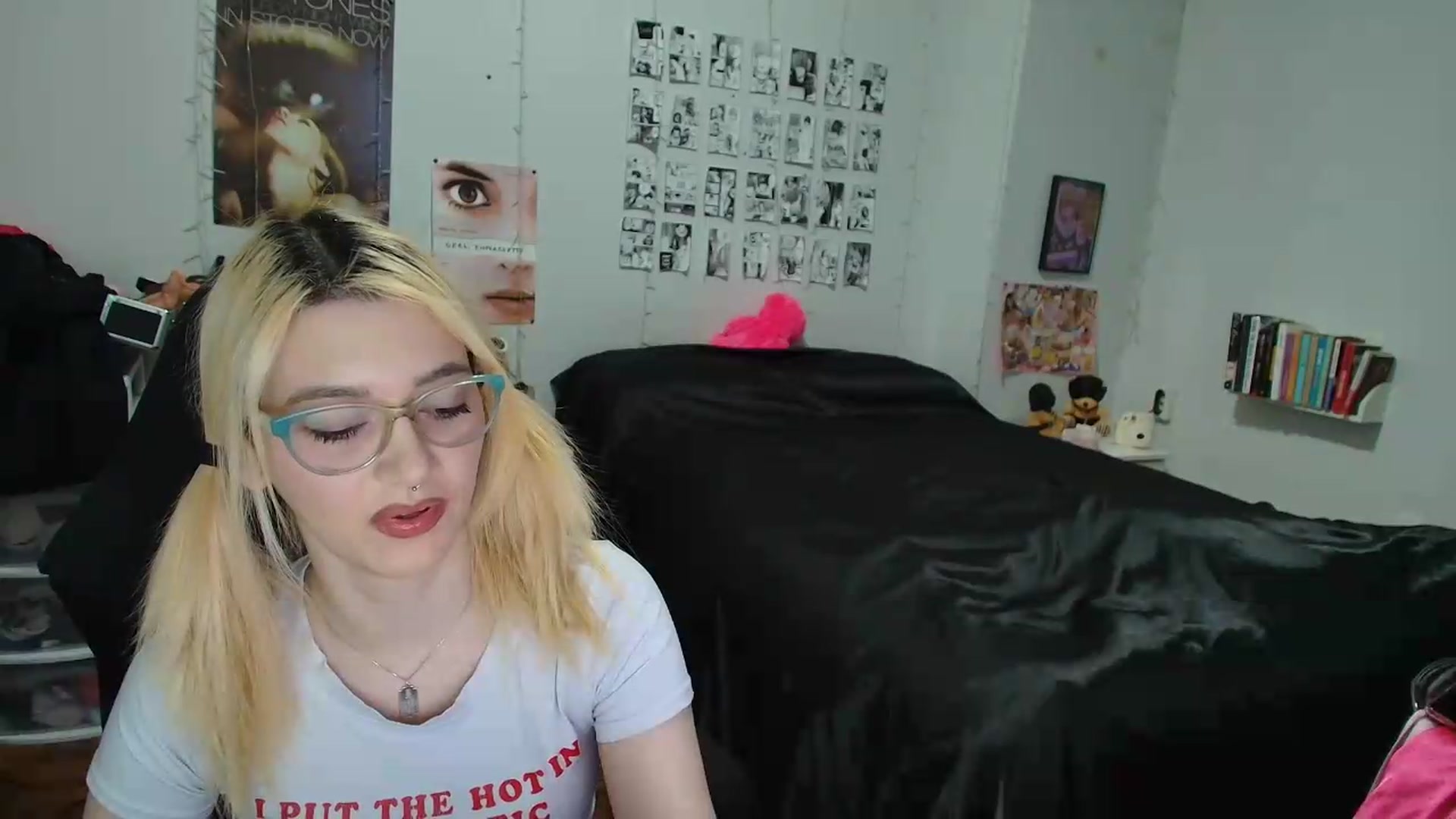 Gallery image thumbnail from AnnaTame's myfreecams stream on, 05/23/2026, 04:48 image 19 of 20
