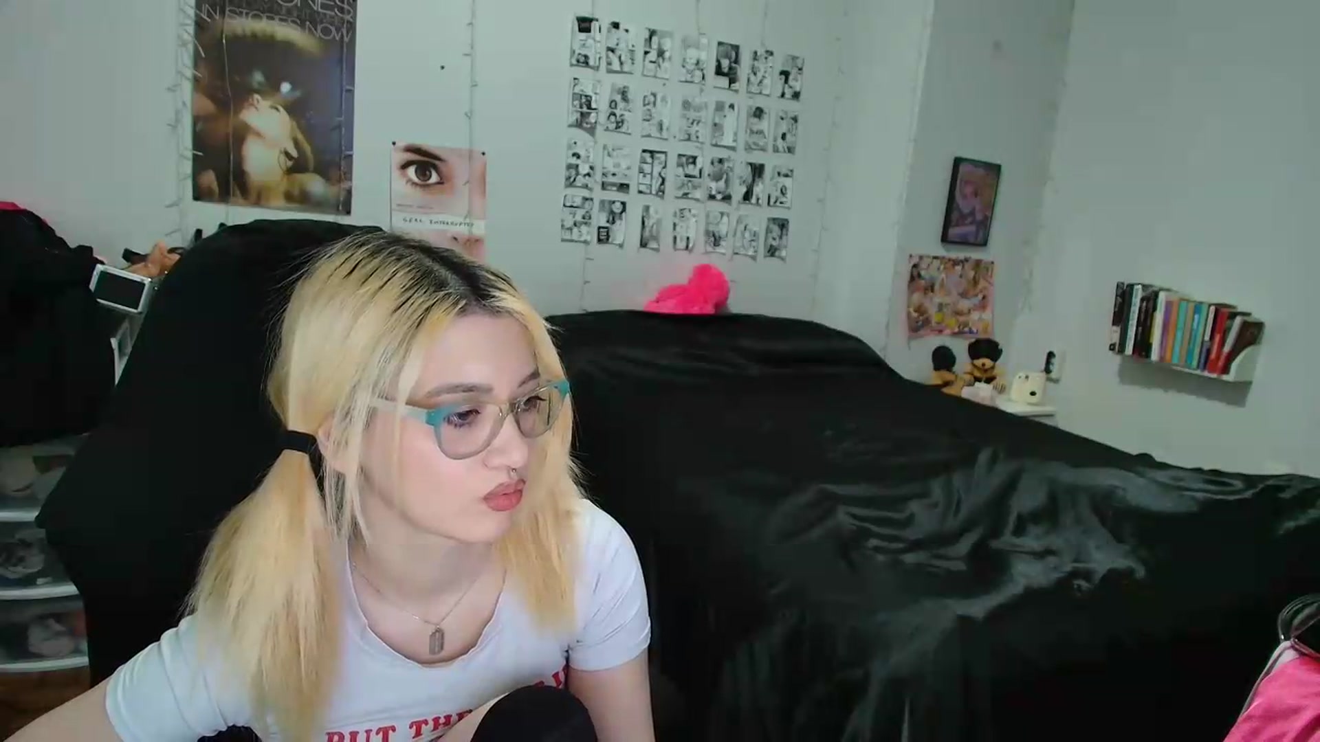 Gallery image thumbnail from AnnaTame's myfreecams stream on, 05/23/2026, 04:48 image 10 of 20