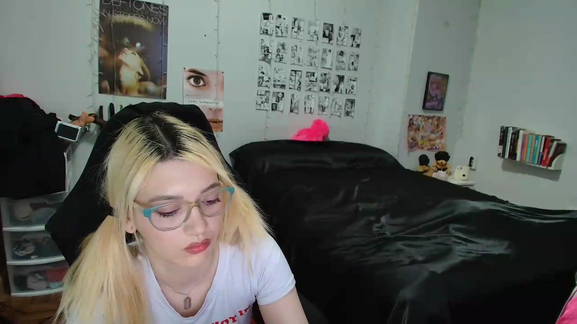 Gallery image thumbnail from AnnaTame's myfreecams stream on, 05/23/2026, 06:06 image 10 of 20