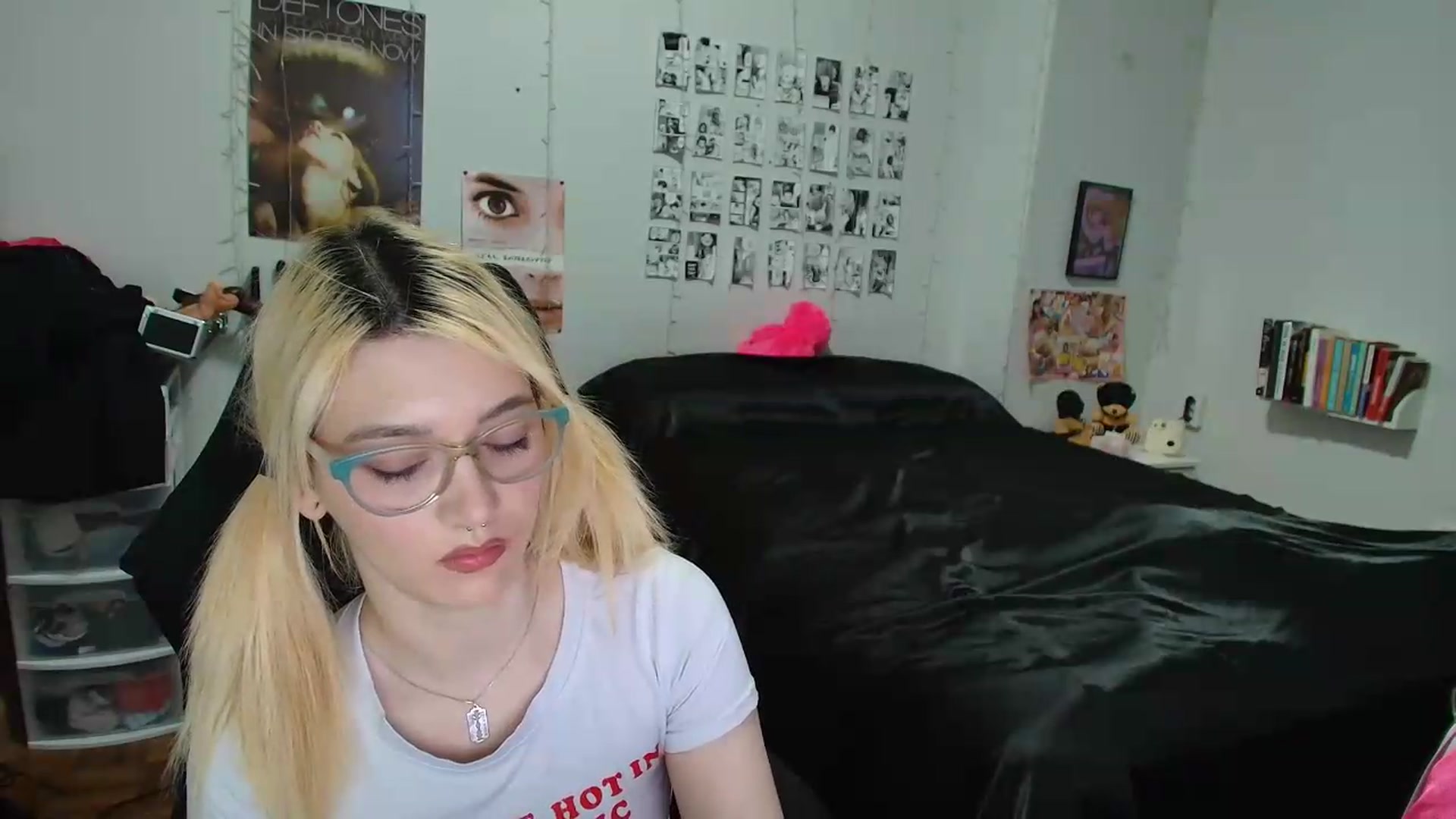 Gallery image thumbnail from AnnaTame's myfreecams stream on, 05/23/2026, 06:06 image 9 of 20