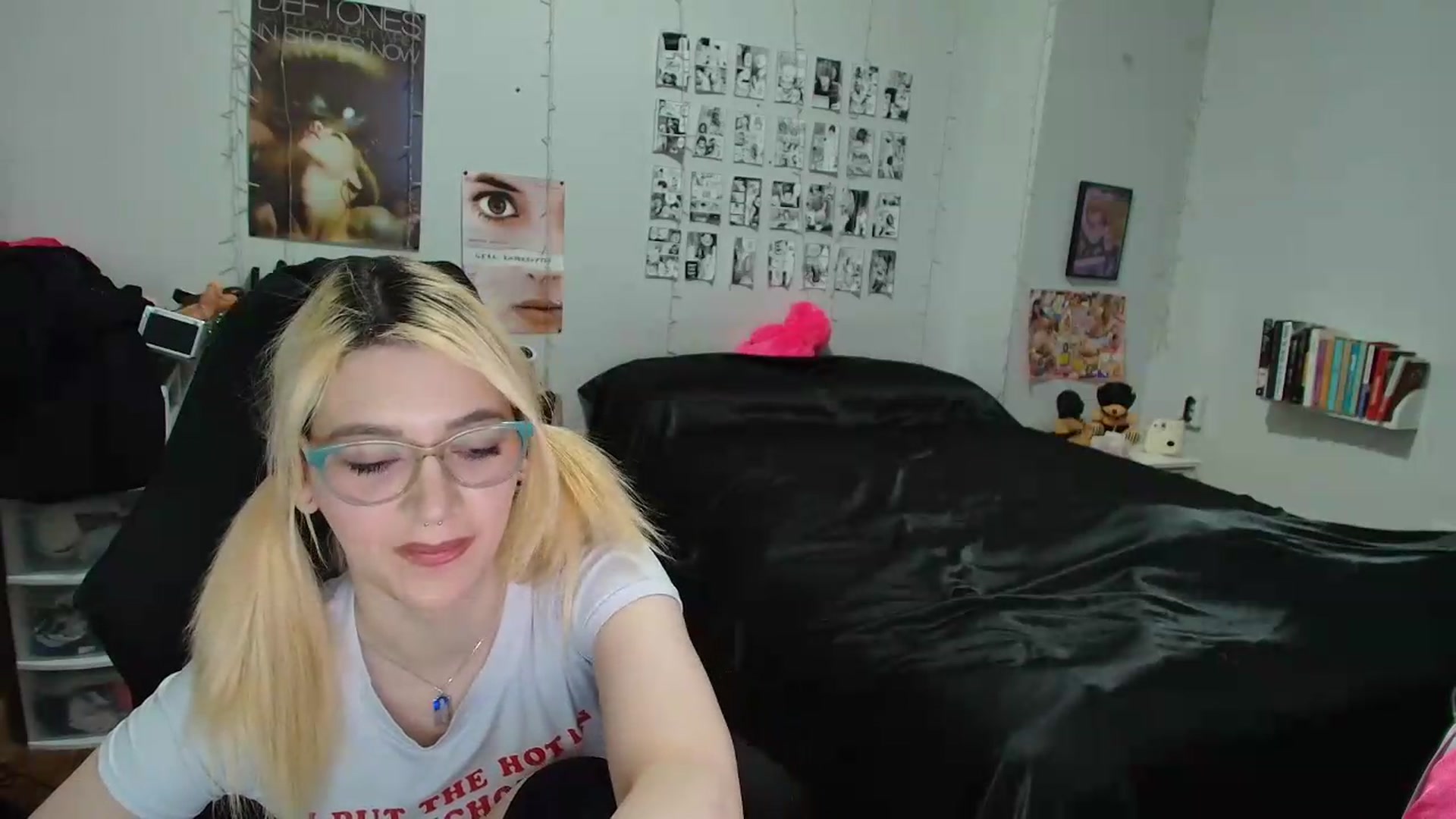 Gallery image thumbnail from AnnaTame's myfreecams stream on, 05/23/2026, 06:06 image 14 of 20