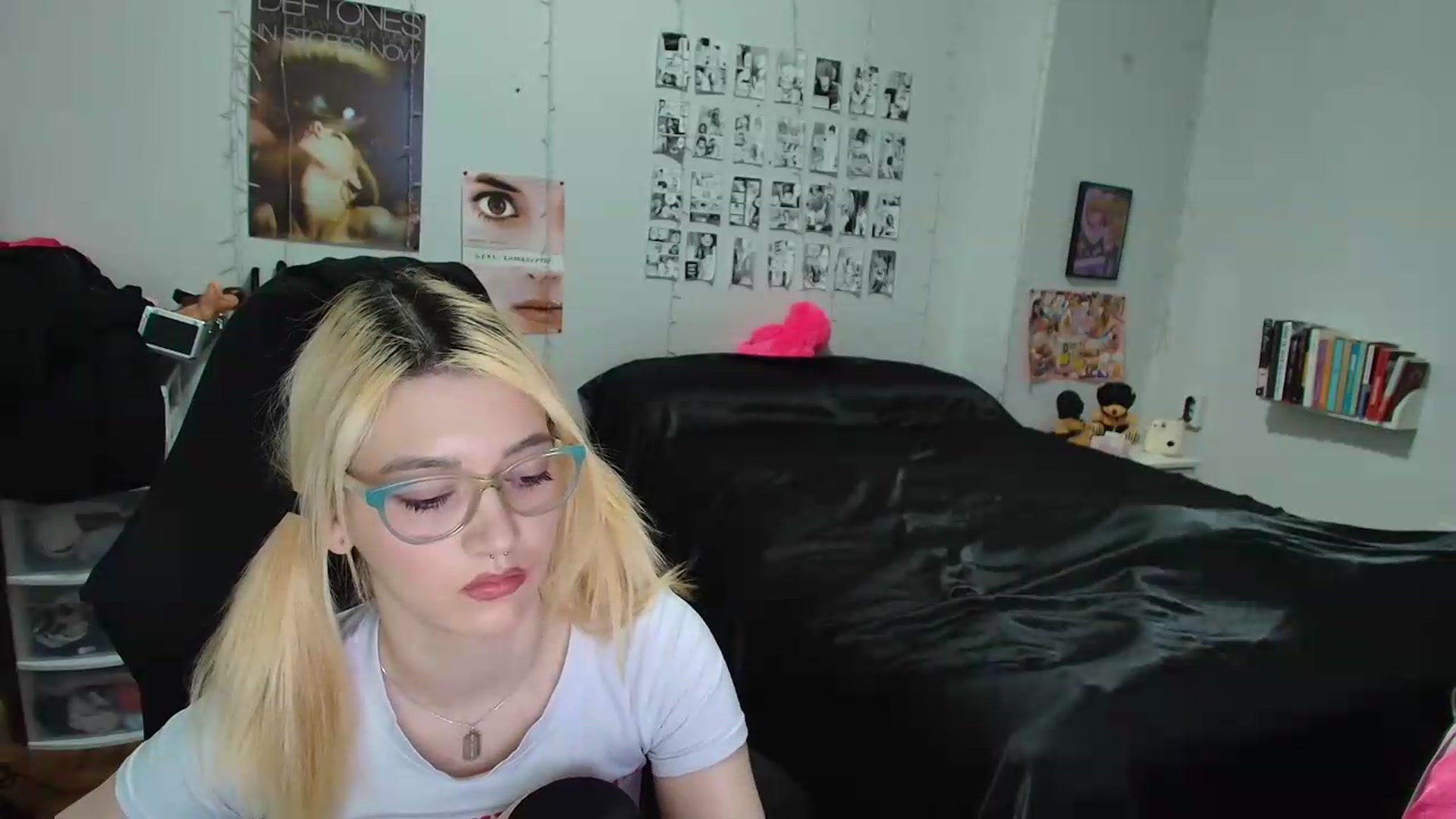 Gallery image thumbnail from AnnaTame's myfreecams stream on, 05/23/2026, 06:06 image 18 of 20