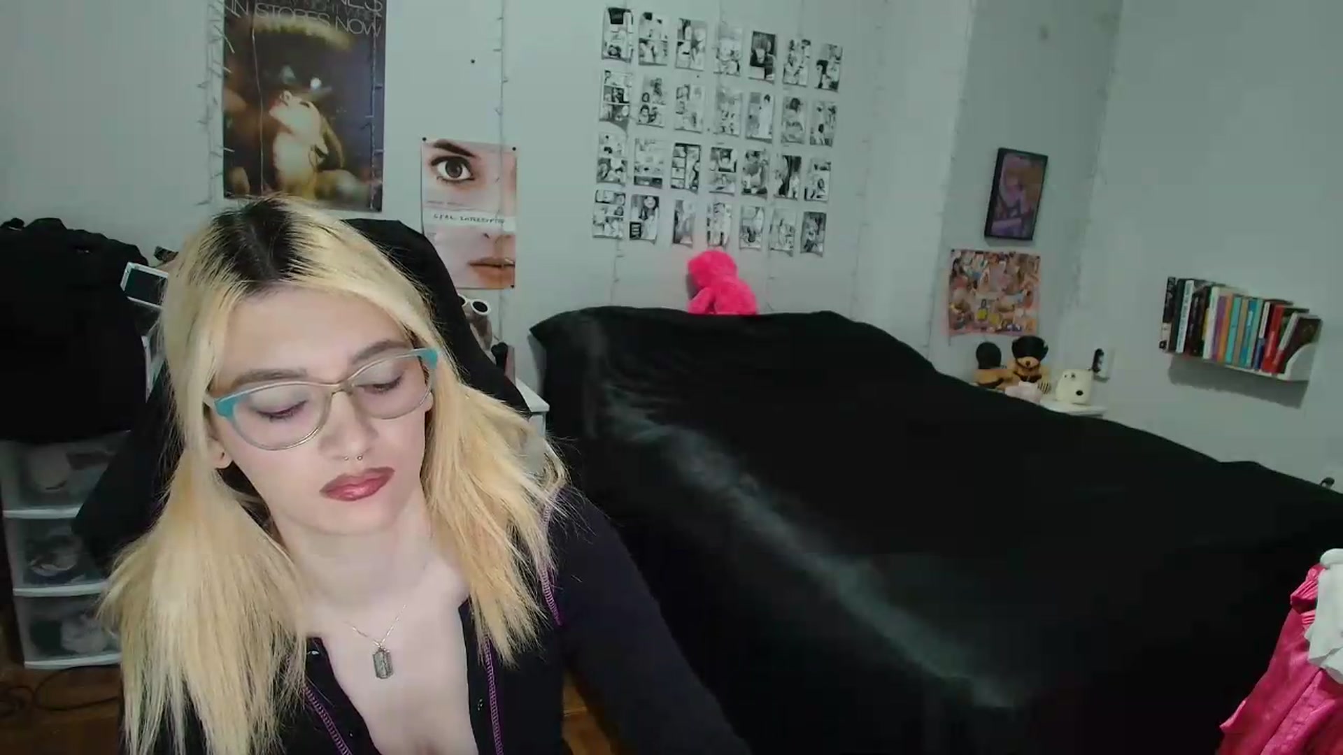 Gallery image thumbnail from AnnaTame's myfreecams stream on, 05/24/2026, 03:57 image 15 of 20