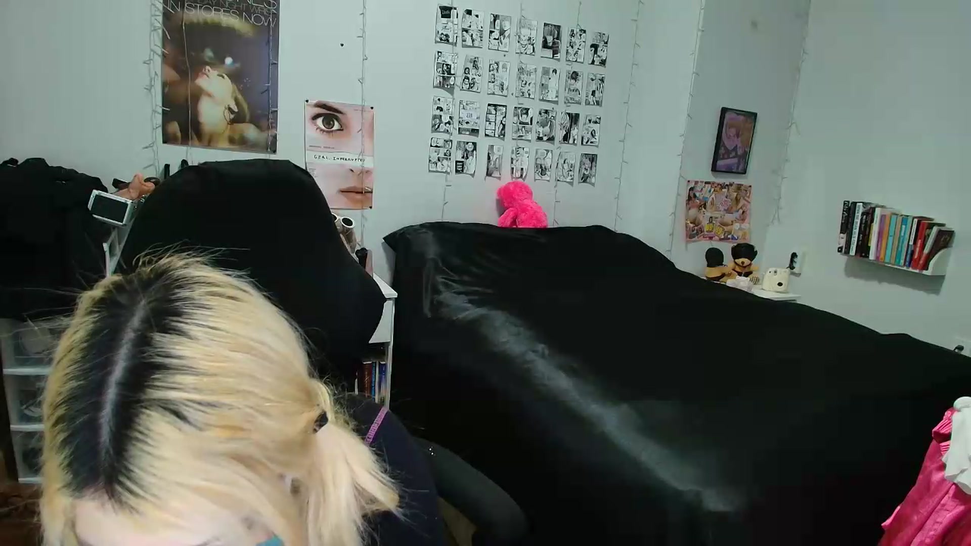 Gallery image thumbnail from AnnaTame's myfreecams stream on, 05/24/2026, 03:57 image 19 of 20