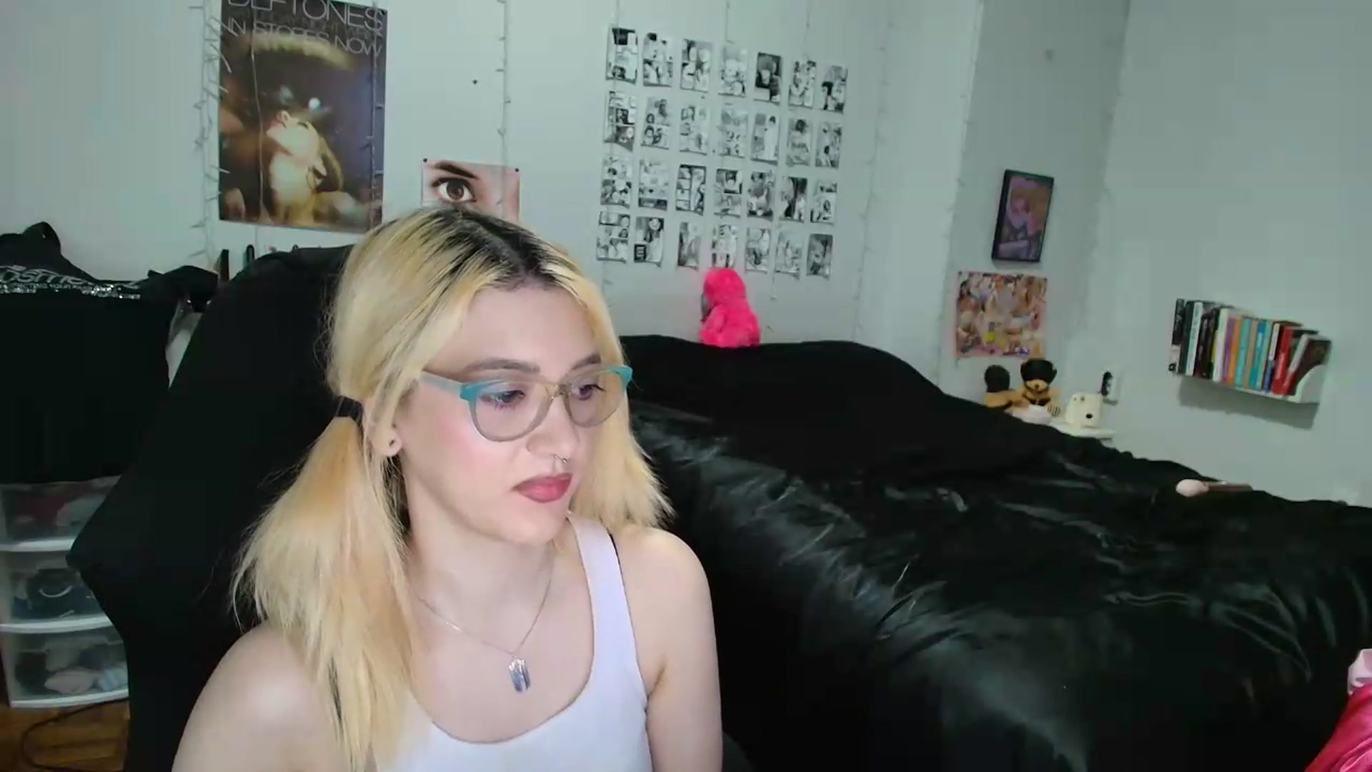 Gallery image thumbnail from AnnaTame's myfreecams stream on, 05/26/2026, 06:11 image 12 of 20