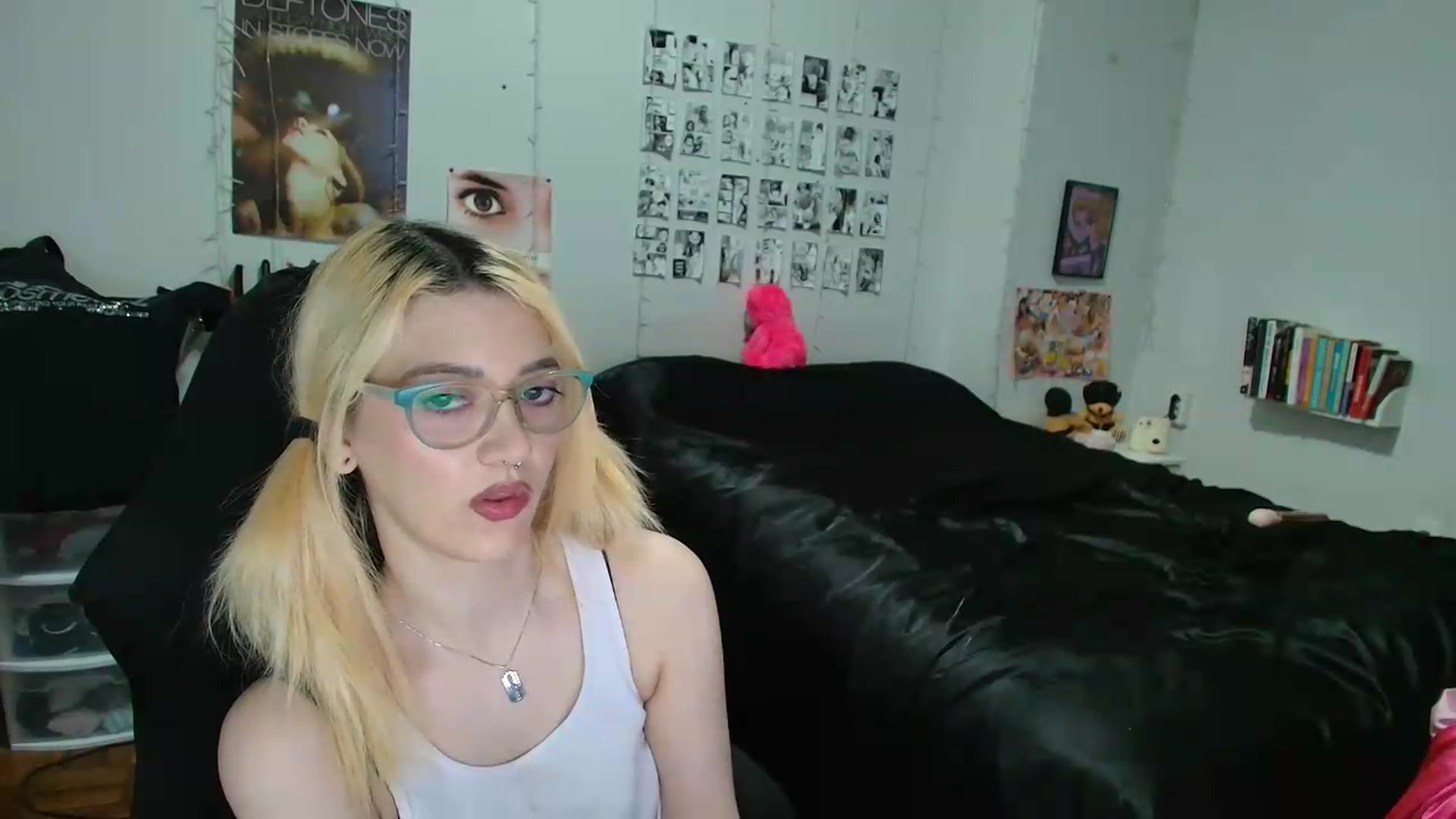 Gallery image thumbnail from AnnaTame's myfreecams stream on, 05/26/2026, 06:11 image 13 of 20