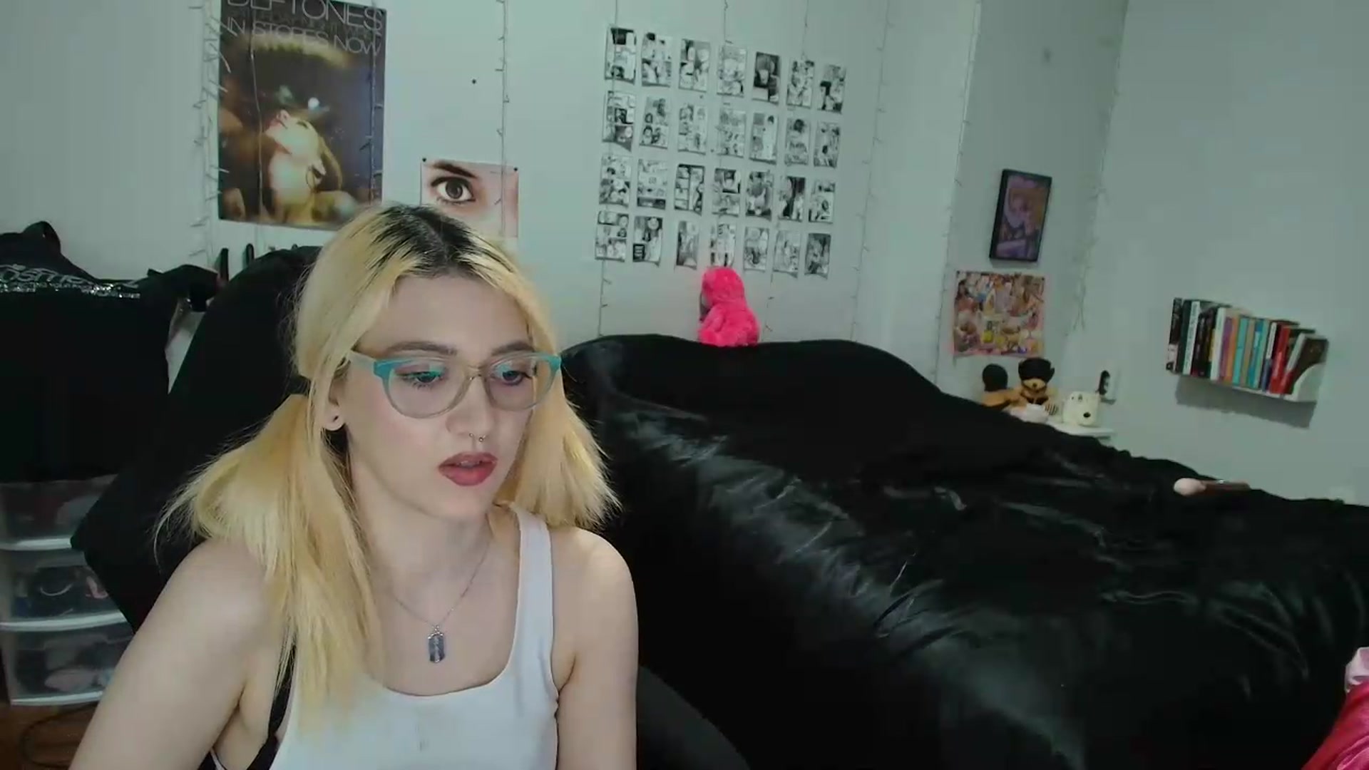 Gallery image thumbnail from AnnaTame's myfreecams stream on, 05/26/2026, 06:11 image 11 of 20