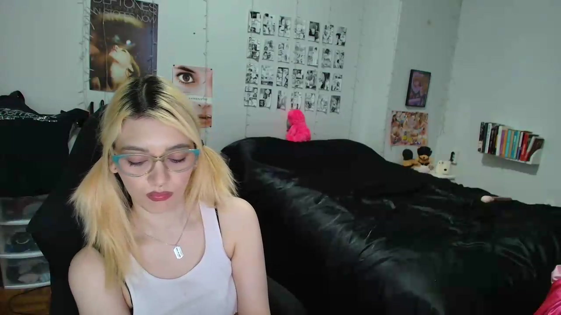 Gallery image thumbnail from AnnaTame's myfreecams stream on, 05/26/2026, 06:11 image 14 of 20