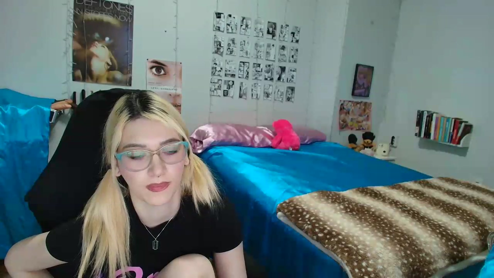 Gallery image thumbnail from AnnaTame's myfreecams stream on, 05/27/2026, 06:06 image 17 of 20