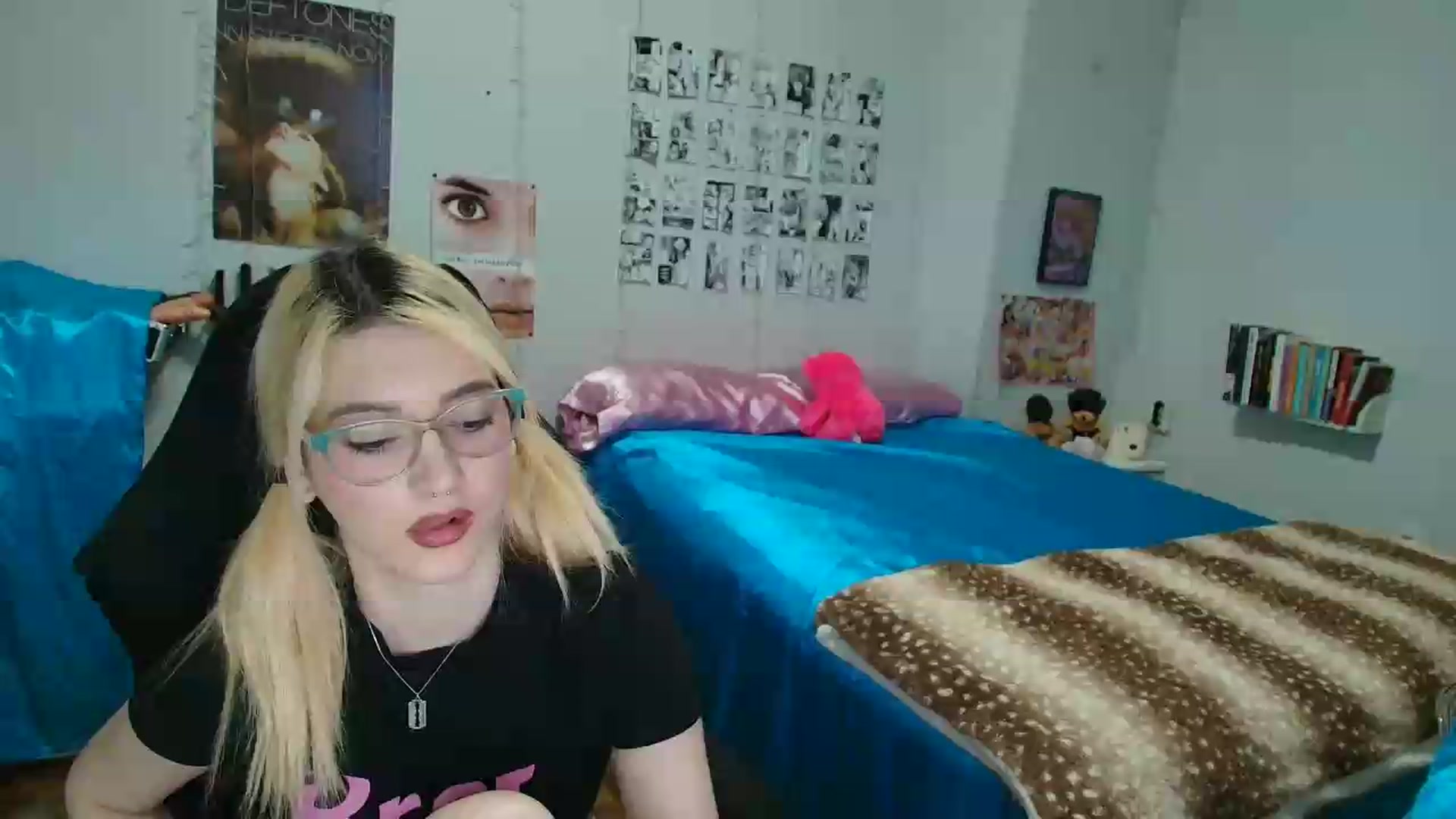 Gallery image thumbnail from AnnaTame's myfreecams stream on, 05/27/2026, 06:06 image 9 of 20