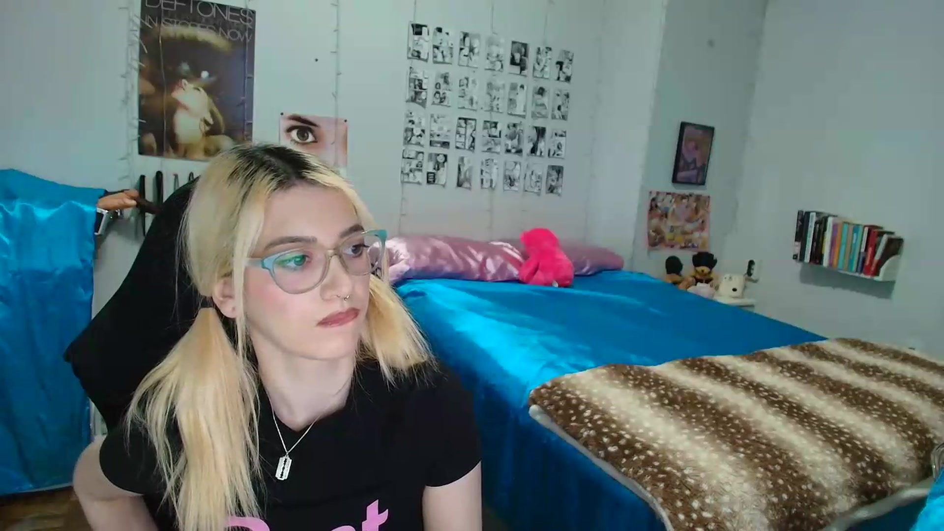 Gallery image thumbnail from AnnaTame's myfreecams stream on, 05/27/2026, 06:06 image 18 of 20