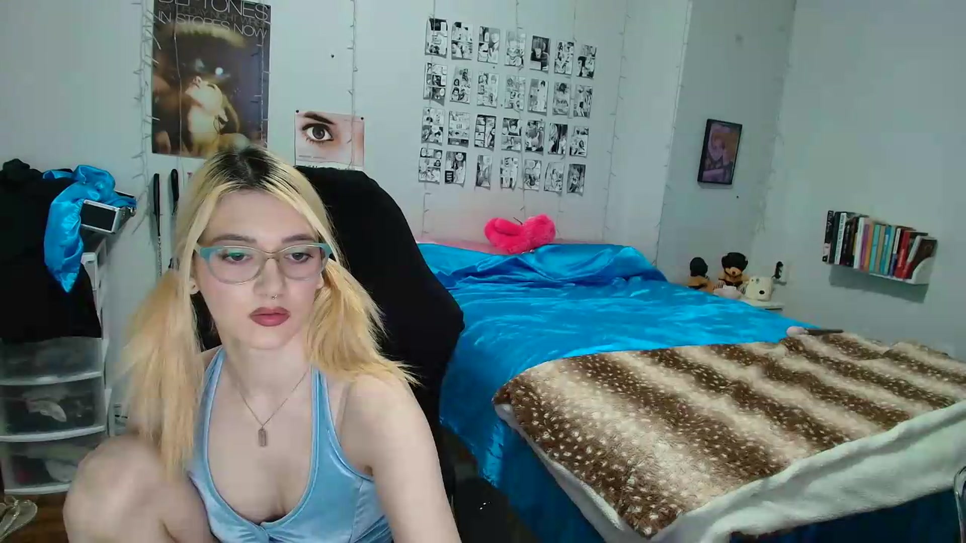 Gallery image thumbnail from AnnaTame's myfreecams stream on, 06/01/2026, 08:00 image 7 of 20