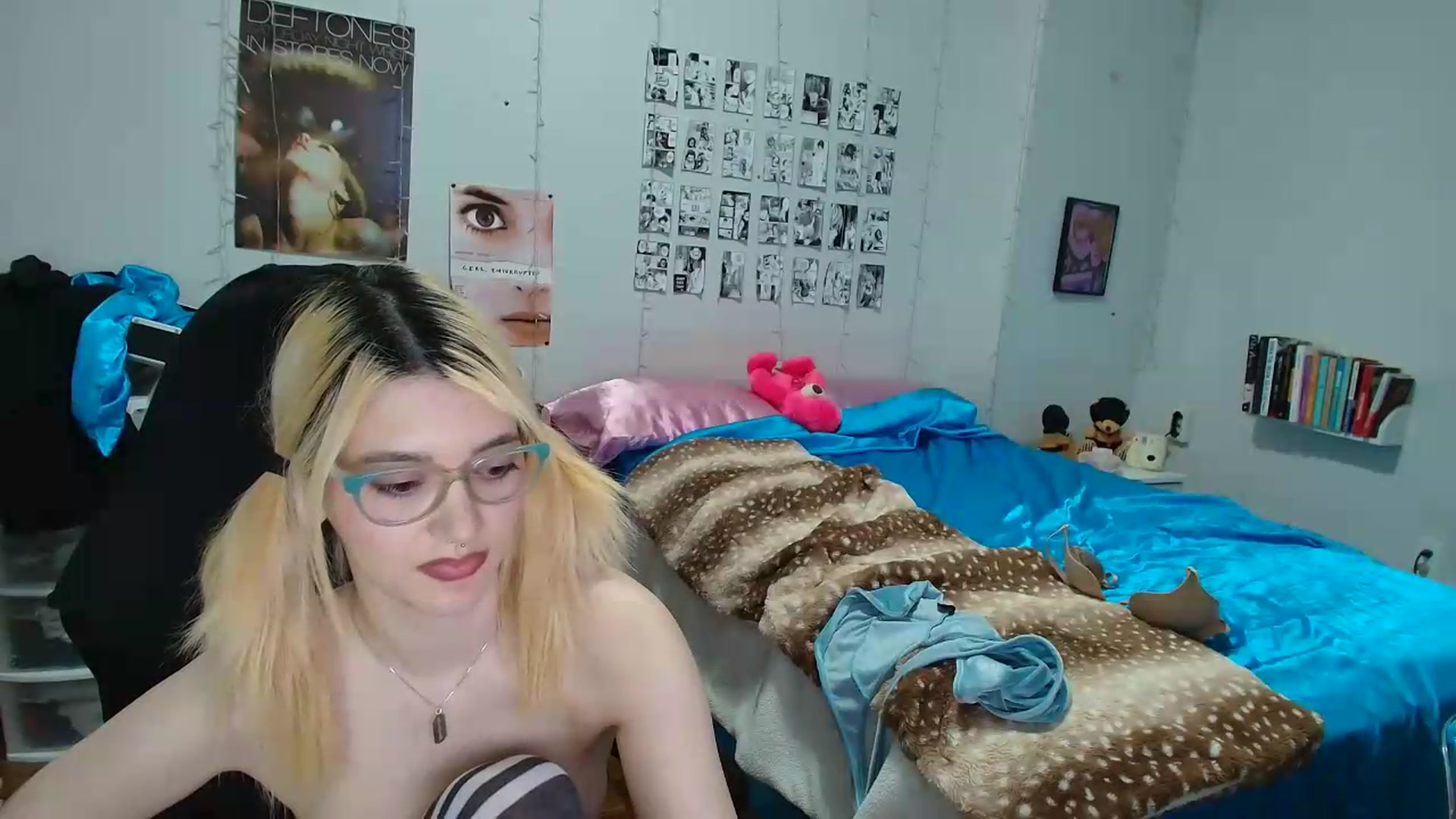 Gallery image thumbnail from AnnaTame's myfreecams stream on, 06/01/2026, 10:51 image 17 of 20