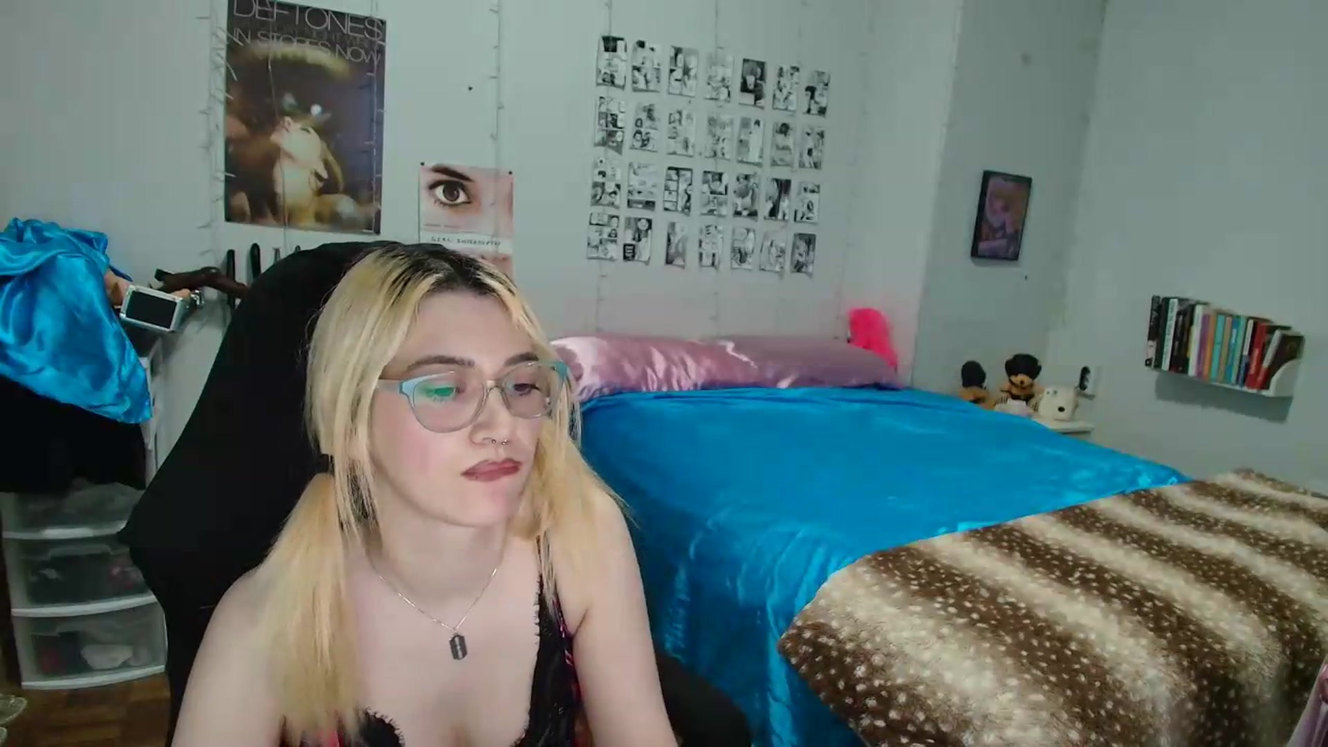 Gallery image thumbnail from AnnaTame's myfreecams stream on, 06/02/2026, 07:25 image 11 of 20