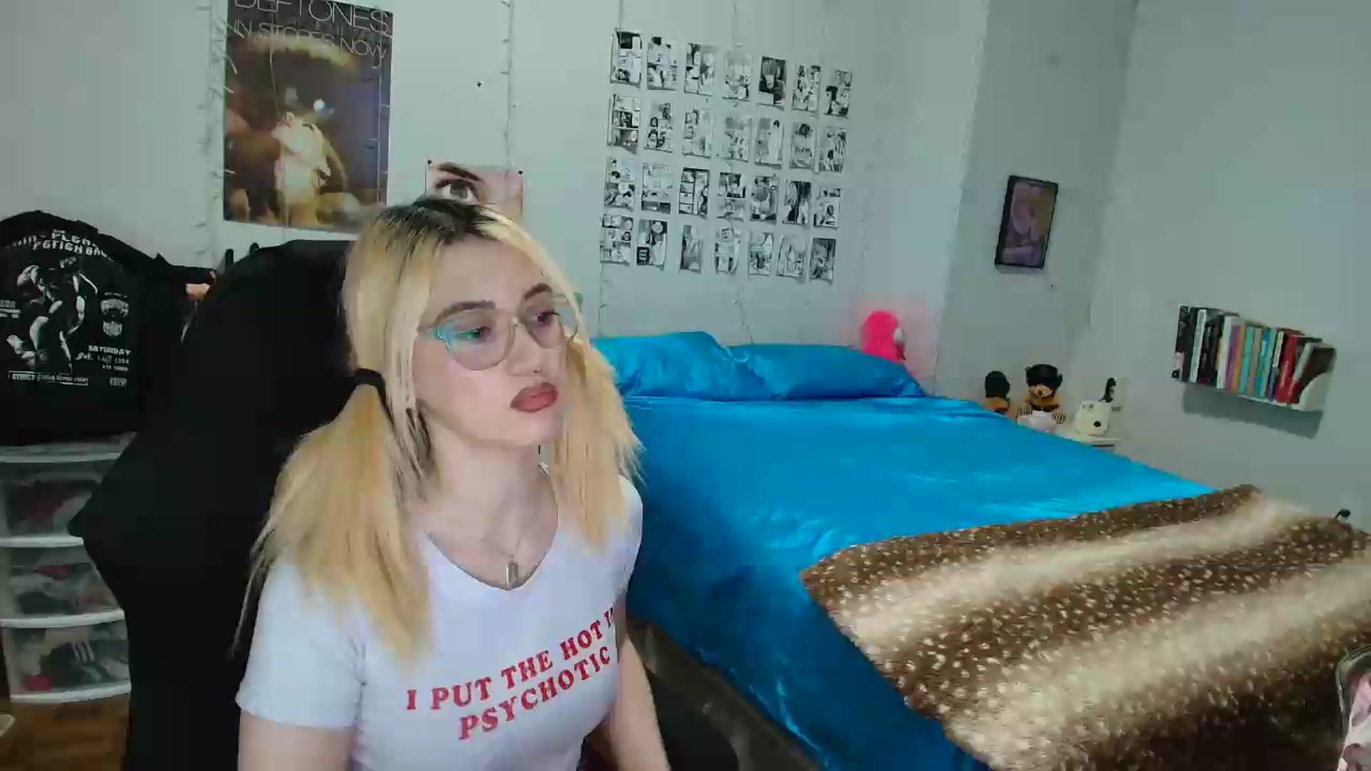 Gallery image thumbnail from AnnaTame's myfreecams stream on, 06/04/2026, 07:10 image 1 of 20