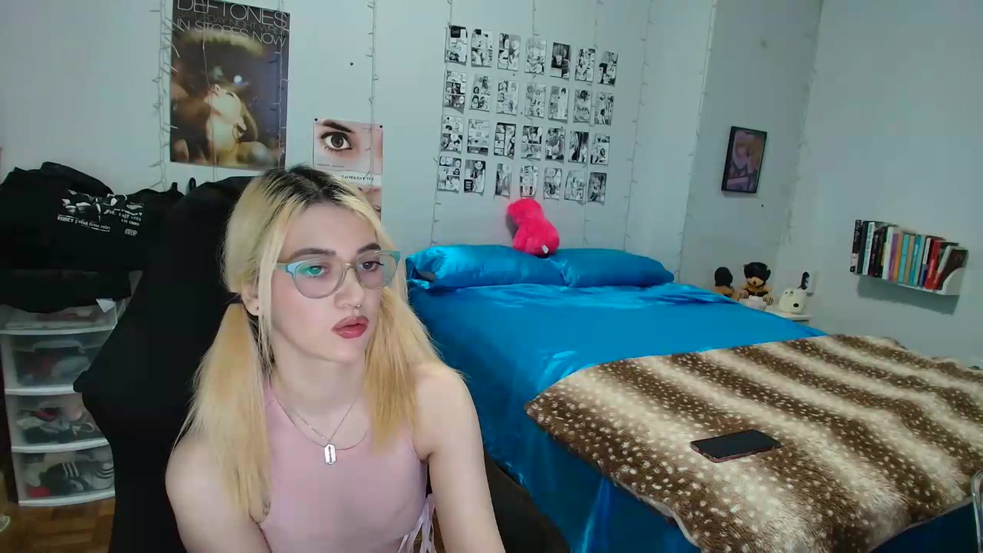 Gallery image thumbnail from AnnaTame's myfreecams stream on, 06/05/2026, 05:31 image 6 of 20