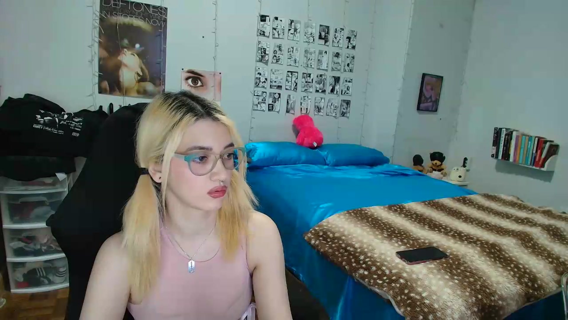 Gallery image thumbnail from AnnaTame's myfreecams stream on, 06/05/2026, 05:31 image 17 of 20