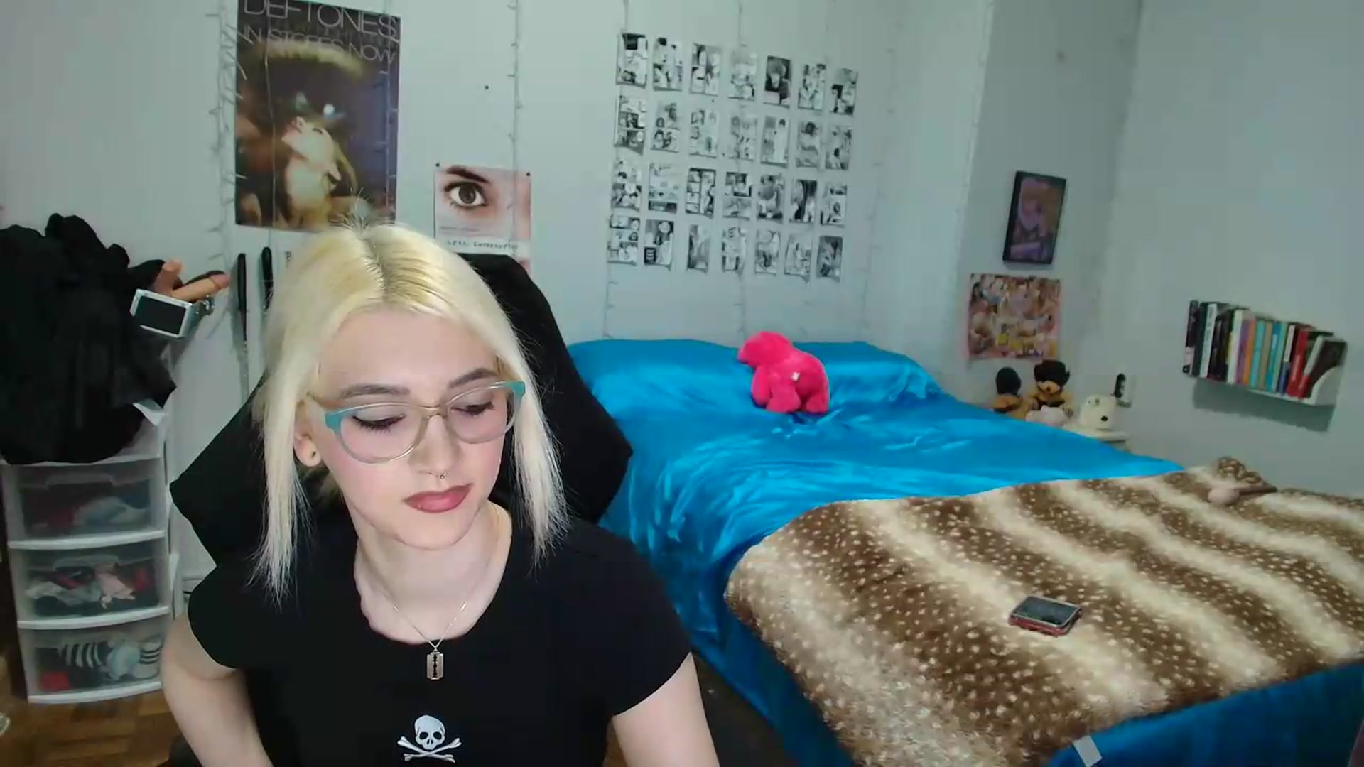 Gallery image thumbnail from AnnaTame's myfreecams stream on, 06/09/2026, 07:00 image 18 of 20