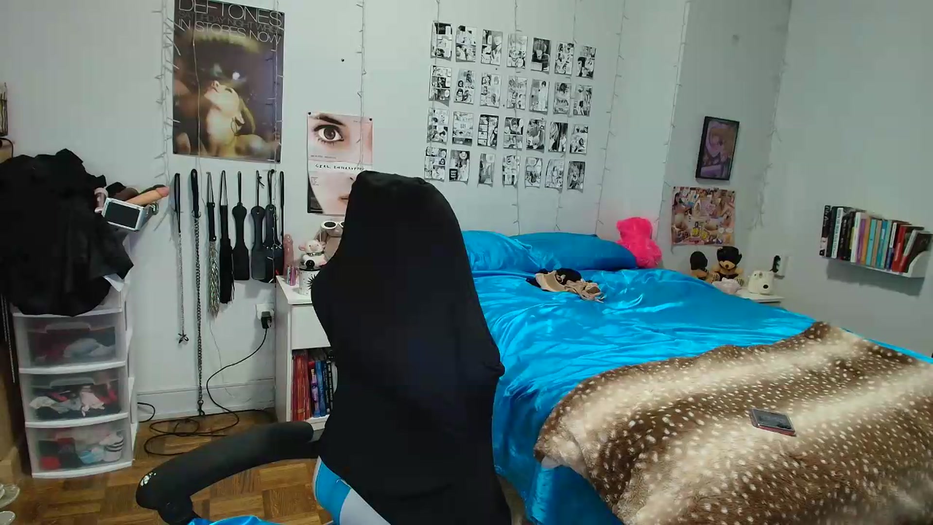Gallery image thumbnail from AnnaTame's myfreecams stream on, 06/10/2026, 08:35 image 14 of 20
