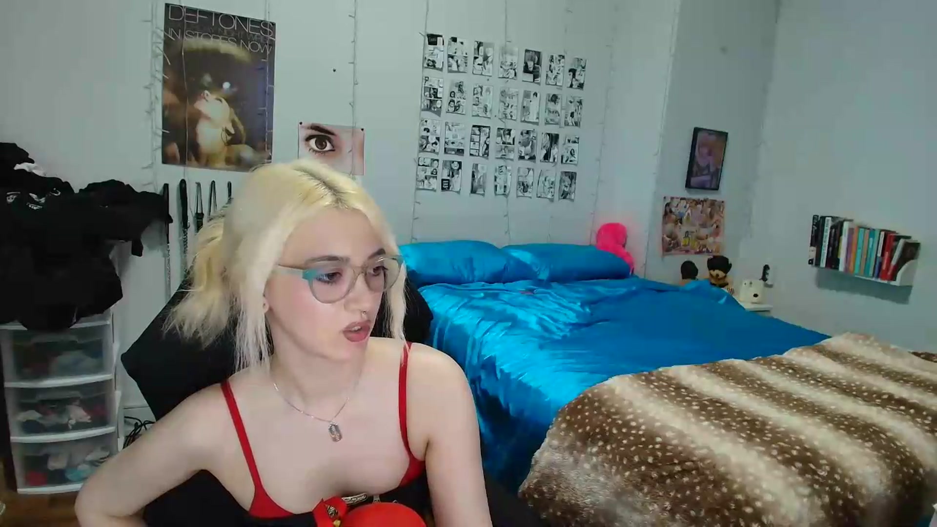 Gallery image thumbnail from AnnaTame's myfreecams stream on, 06/11/2026, 08:00 image 9 of 20