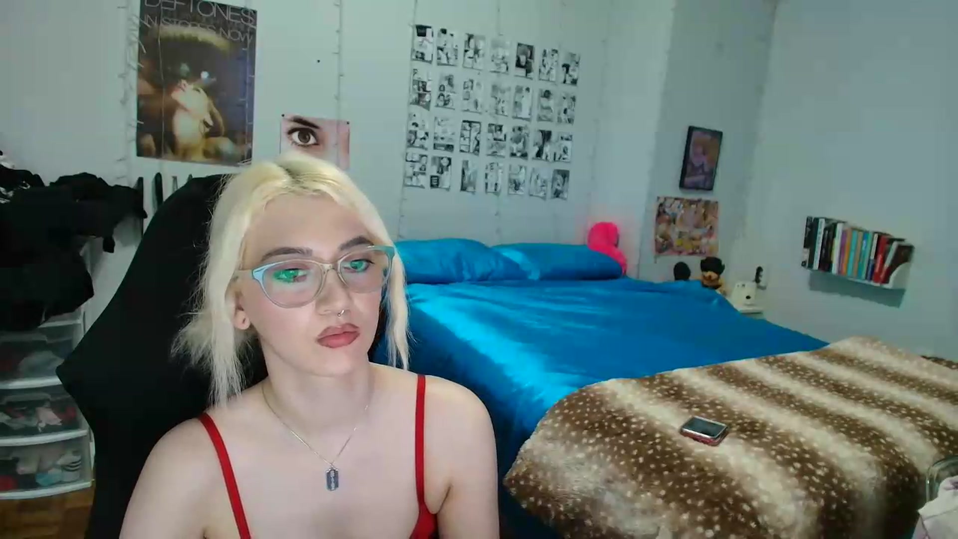 Gallery image thumbnail from AnnaTame's myfreecams stream on, 06/11/2026, 08:00 image 6 of 20