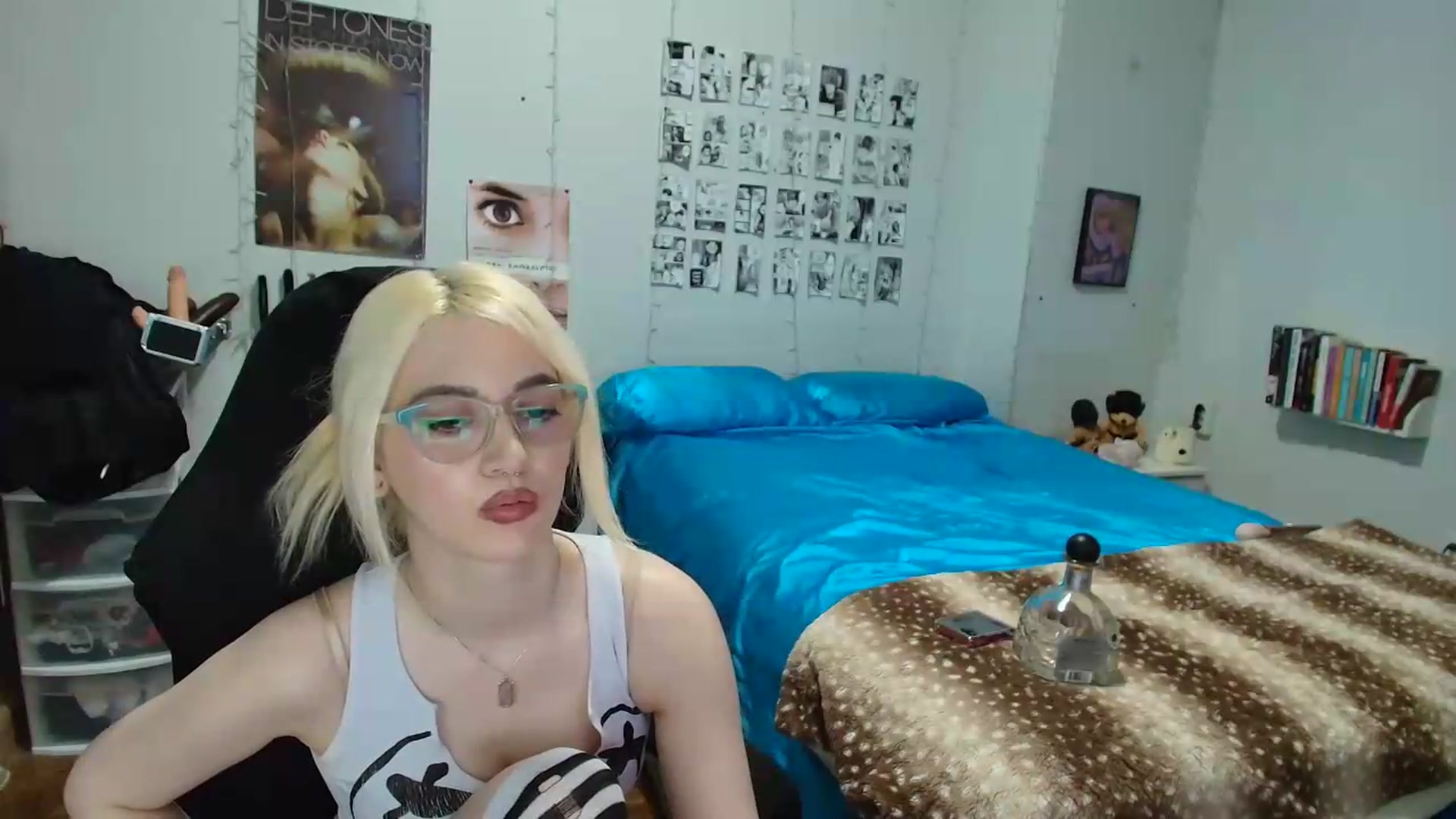 Gallery image thumbnail from AnnaTame's myfreecams stream on, 06/13/2026, 07:31 image 11 of 20