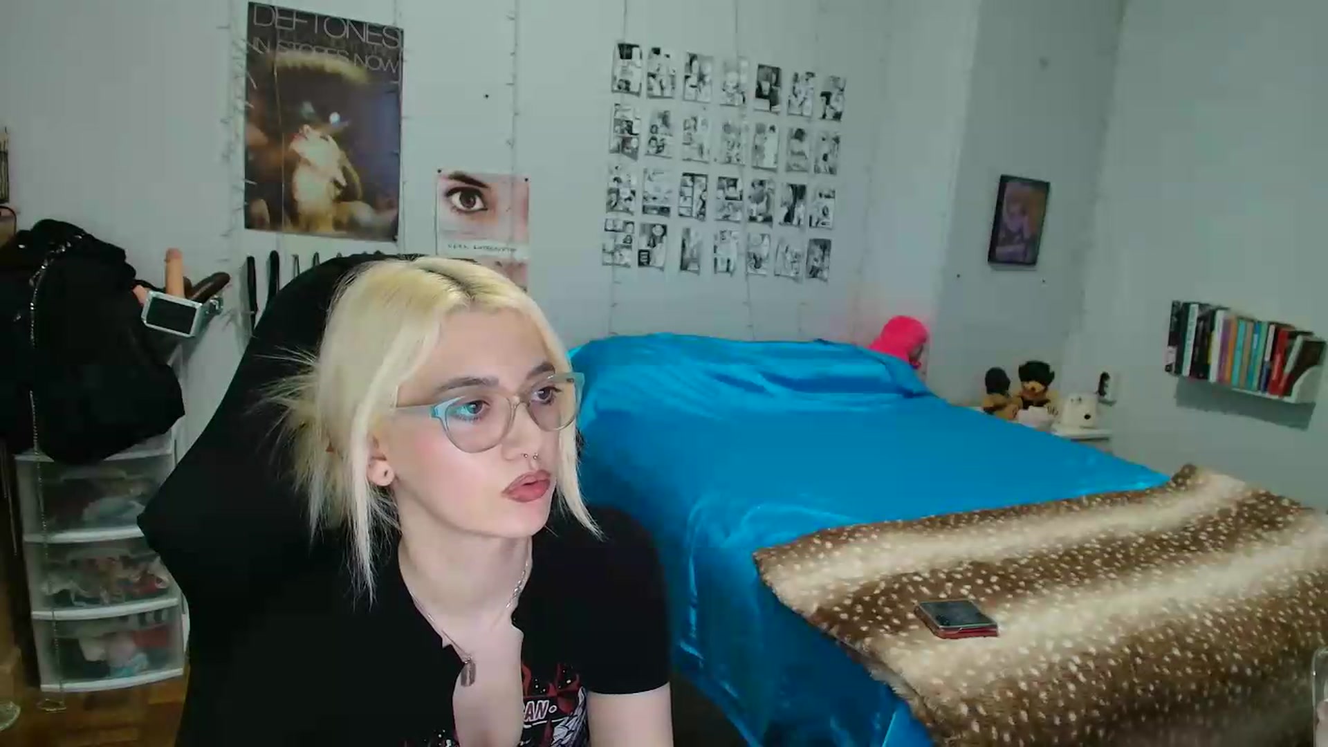Gallery image thumbnail from AnnaTame's myfreecams stream on, 06/14/2026, 07:21 image 14 of 20