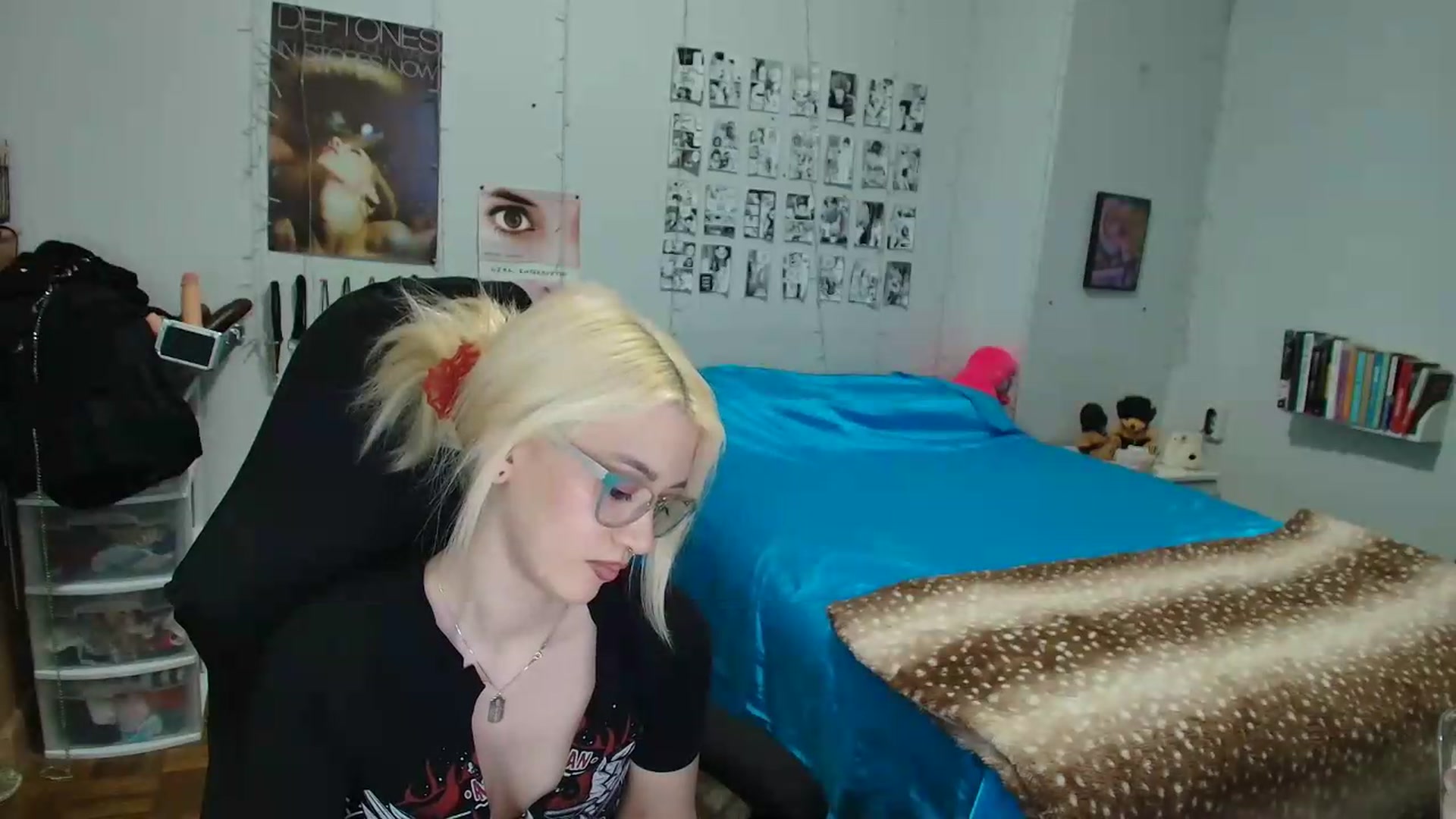 Gallery image thumbnail from AnnaTame's myfreecams stream on, 06/14/2026, 07:21 image 18 of 20