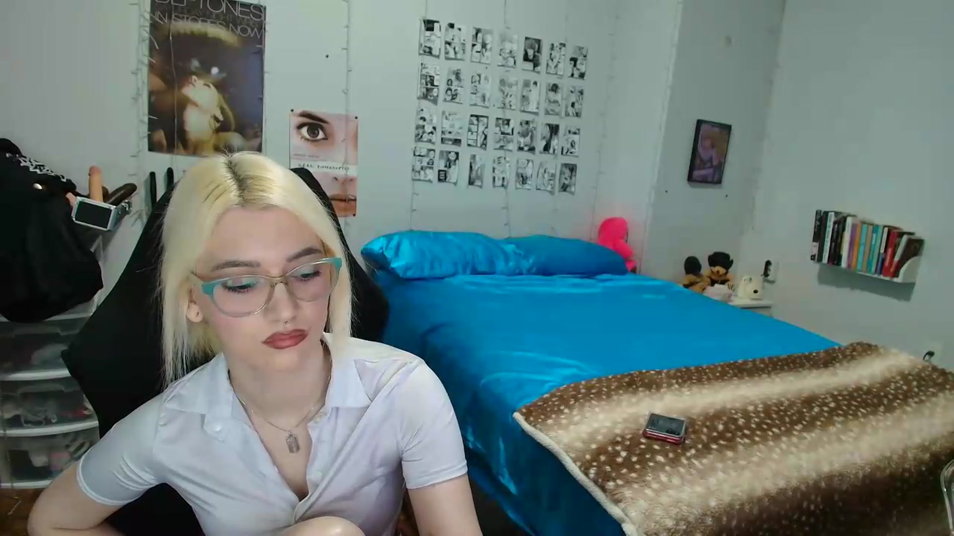 Gallery image thumbnail from AnnaTame's myfreecams stream on, 06/16/2026, 04:43 image 5 of 20