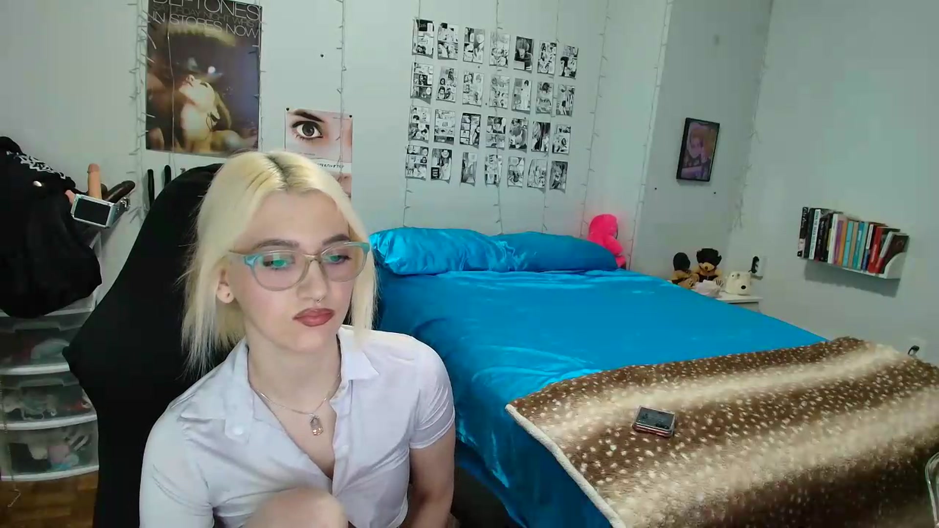 Gallery image thumbnail from AnnaTame's myfreecams stream on, 06/16/2026, 04:43 image 13 of 20