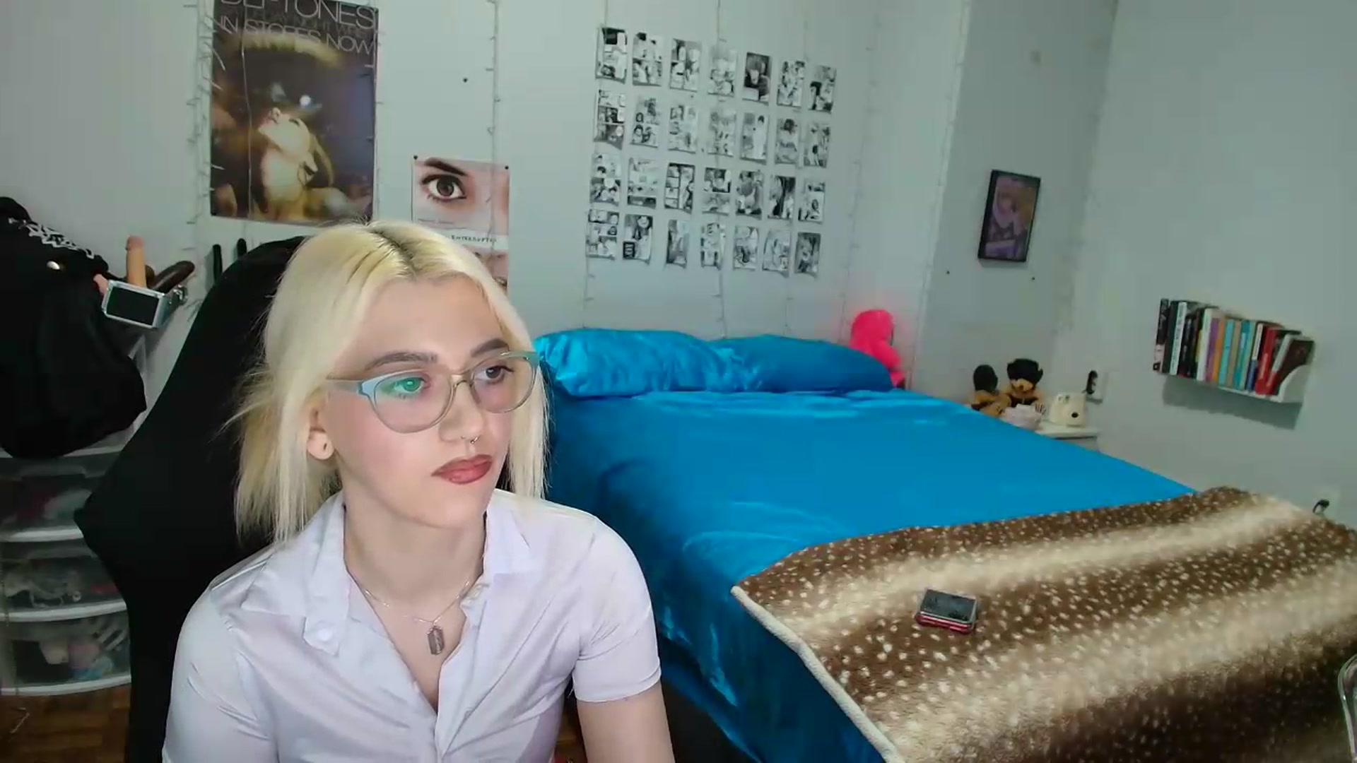 Gallery image thumbnail from AnnaTame's myfreecams stream on, 06/16/2026, 04:43 image 8 of 20