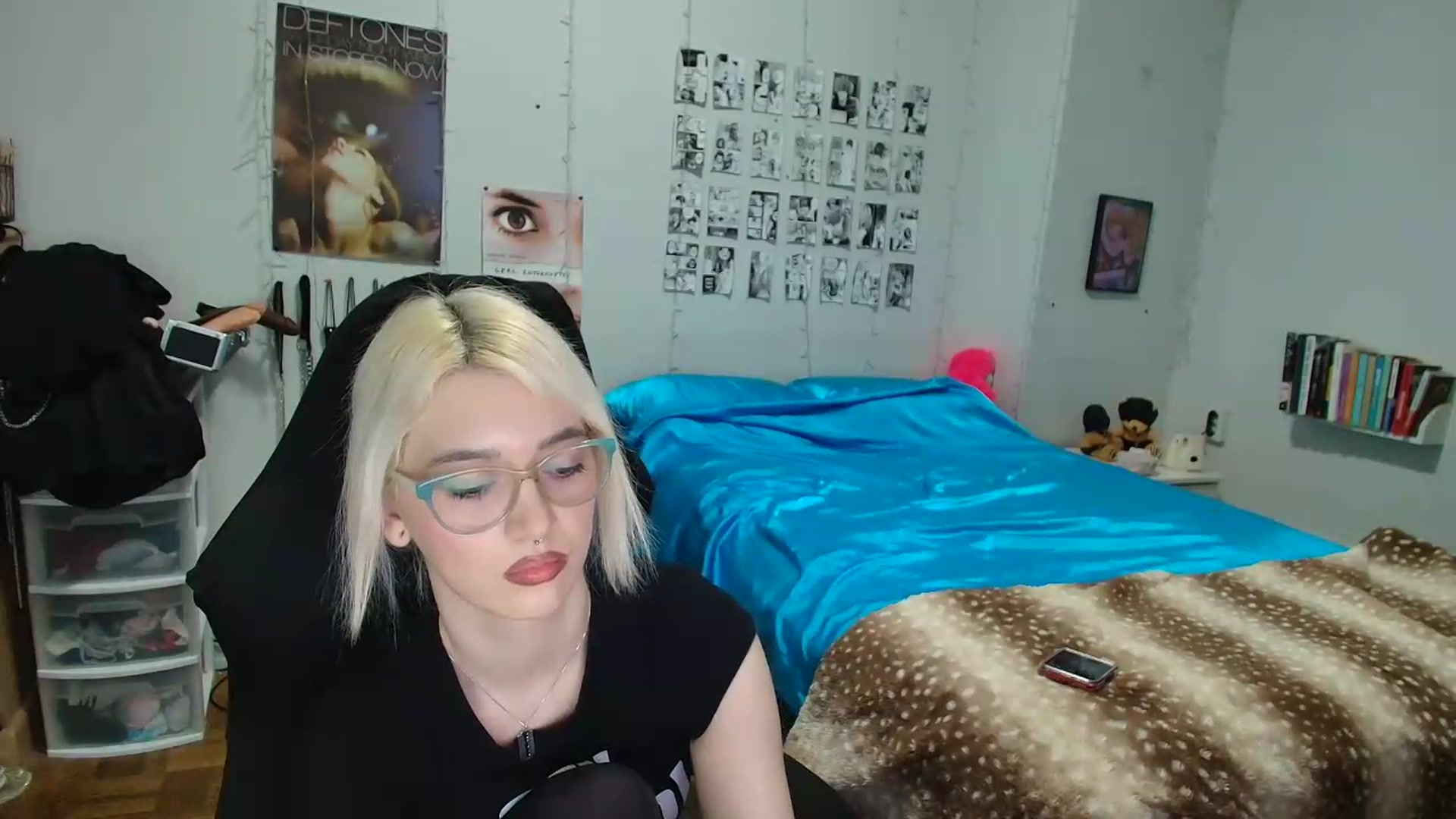 Gallery image thumbnail from AnnaTame's myfreecams stream on, 06/19/2026, 08:25 image 16 of 20