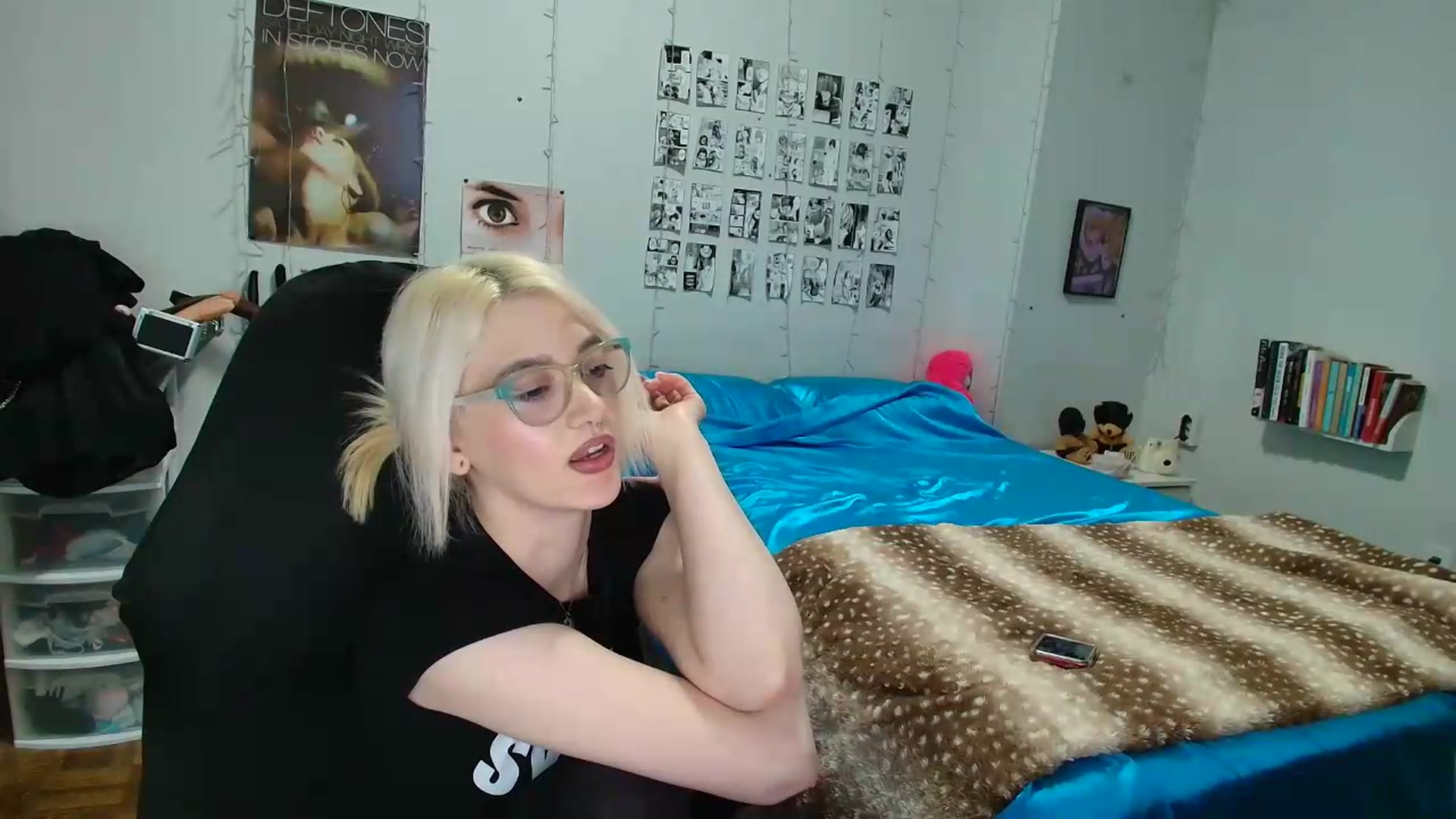 Gallery image thumbnail from AnnaTame's myfreecams stream on, 06/19/2026, 08:25 image 20 of 20