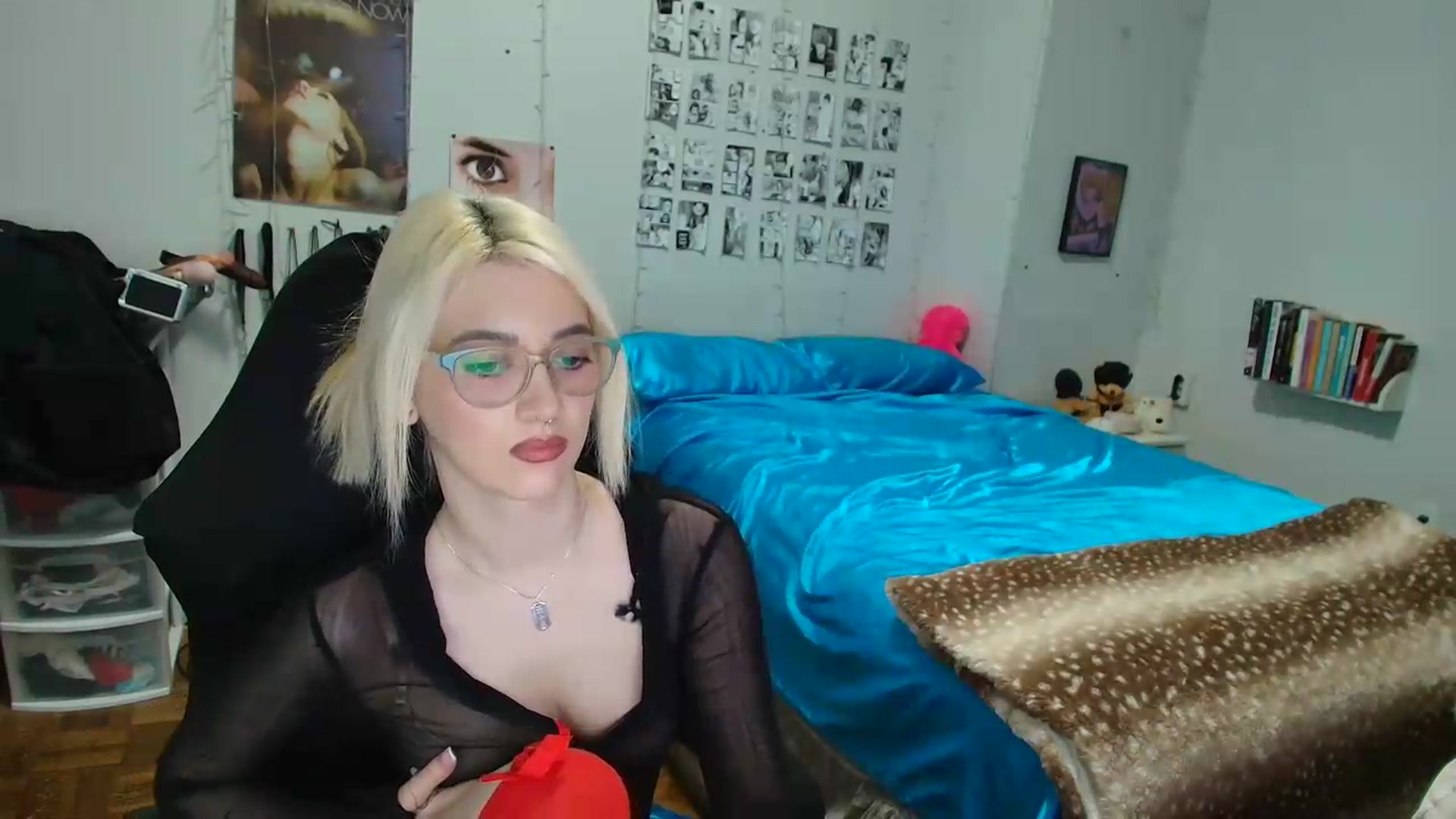 Gallery image thumbnail from AnnaTame's myfreecams stream on, 06/26/2026, 05:57 image 9 of 20