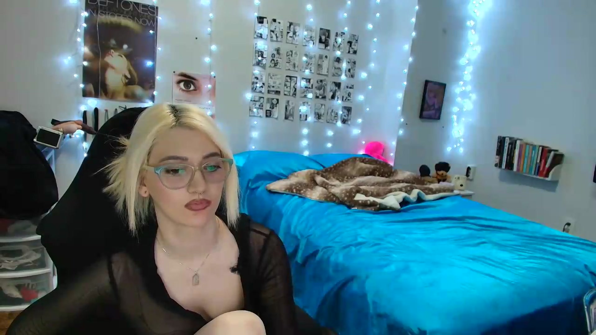 Gallery image thumbnail from AnnaTame's myfreecams stream on, 06/26/2026, 11:07 image 10 of 20