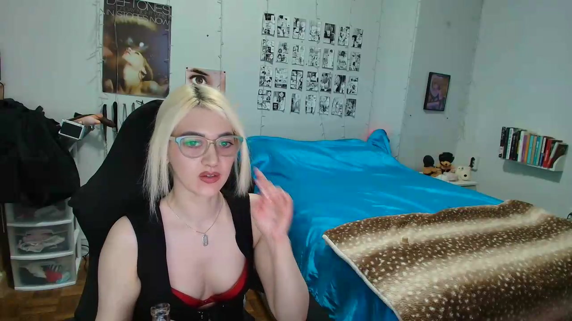 Gallery image thumbnail from AnnaTame's myfreecams stream on, 06/27/2026, 07:37 image 9 of 20