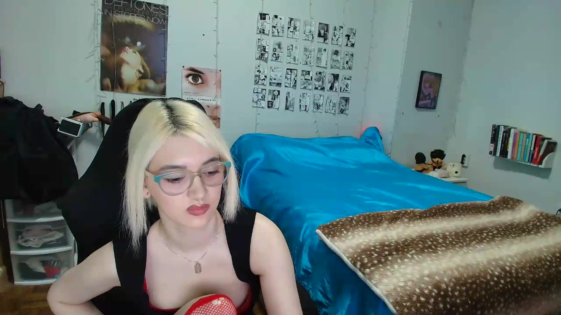 Gallery image thumbnail from AnnaTame's myfreecams stream on, 06/27/2026, 07:37 image 4 of 20