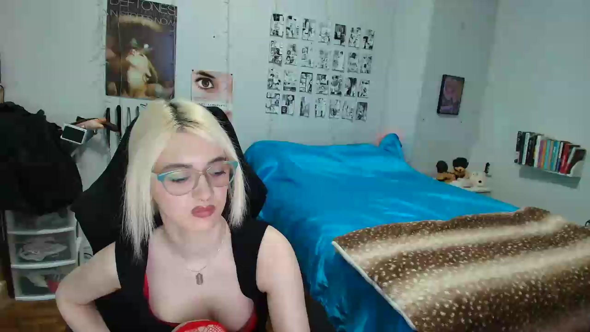 Gallery image thumbnail from AnnaTame's myfreecams stream on, 06/27/2026, 07:37 image 2 of 20