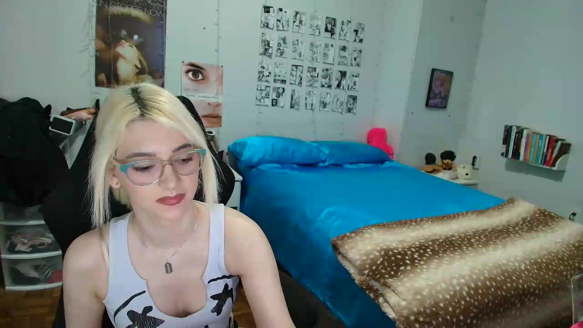 Gallery image thumbnail from AnnaTame's myfreecams stream on, 06/28/2026, 05:25 image 4 of 20