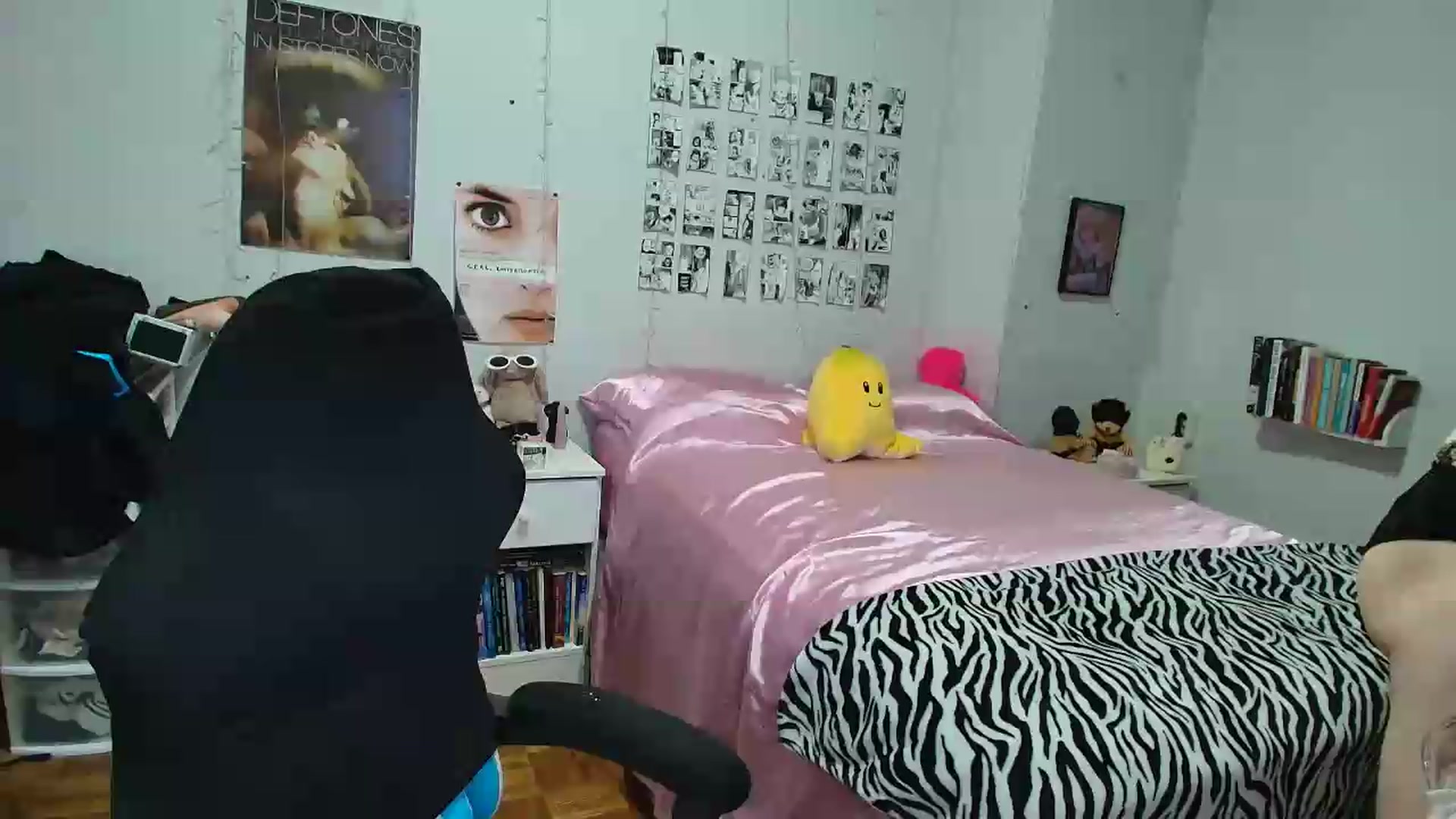 Gallery image thumbnail from AnnaTame's myfreecams stream on, 07/01/2026, 05:34 image 17 of 20
