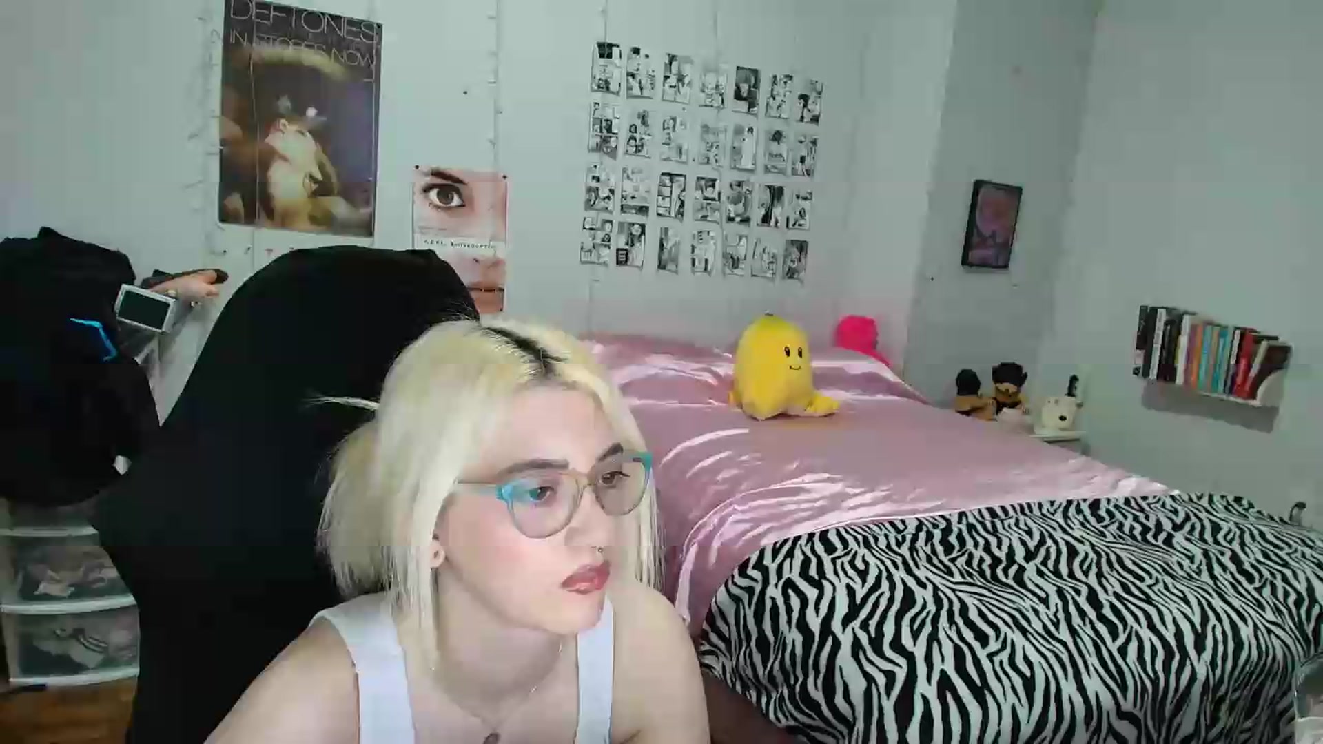 Gallery image thumbnail from AnnaTame's myfreecams stream on, 07/01/2026, 05:34 image 1 of 20