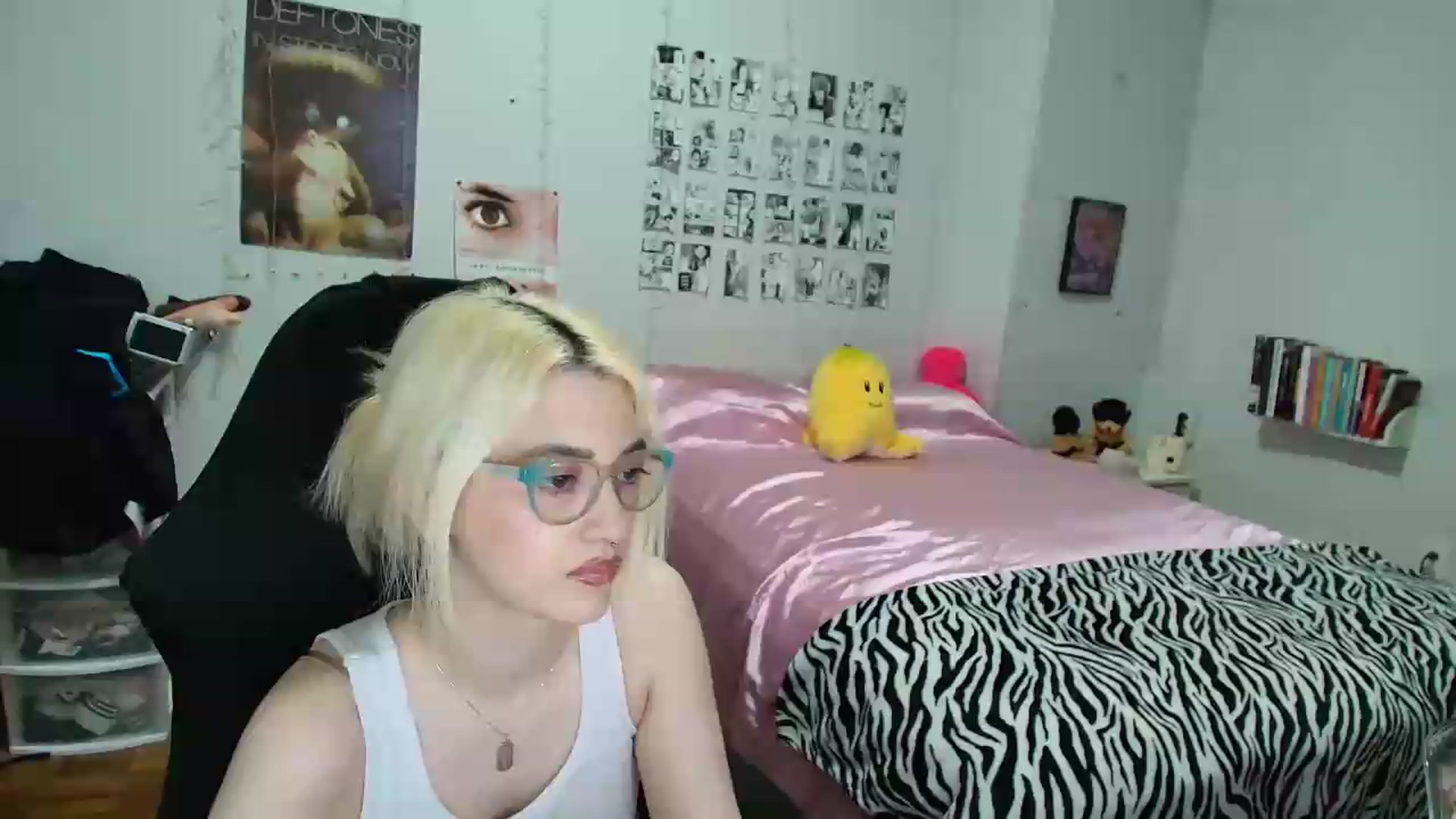 Gallery image thumbnail from AnnaTame's myfreecams stream on, 07/01/2026, 06:17 image 20 of 20