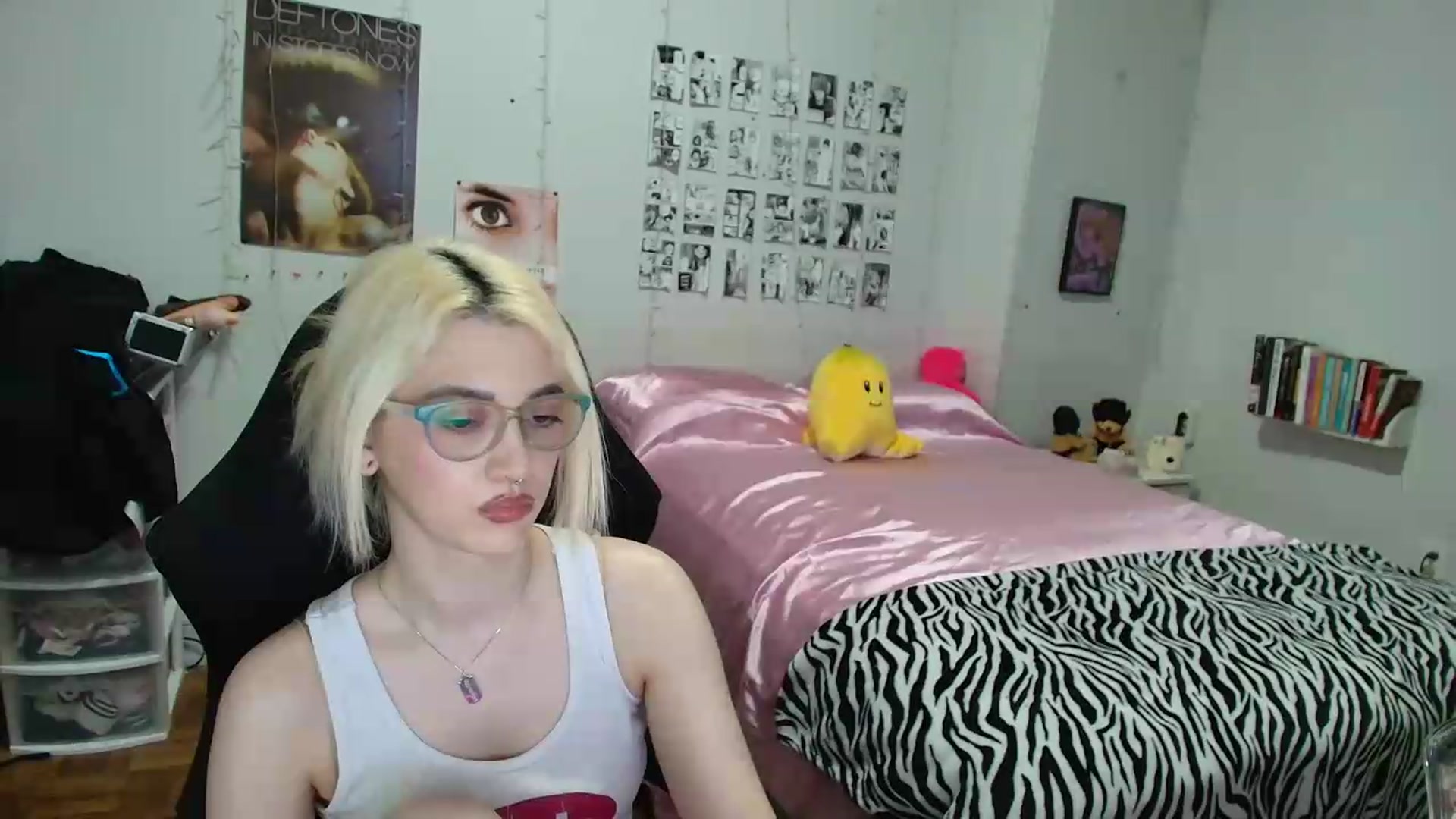 Gallery image thumbnail from AnnaTame's myfreecams stream on, 07/01/2026, 06:17 image 2 of 20