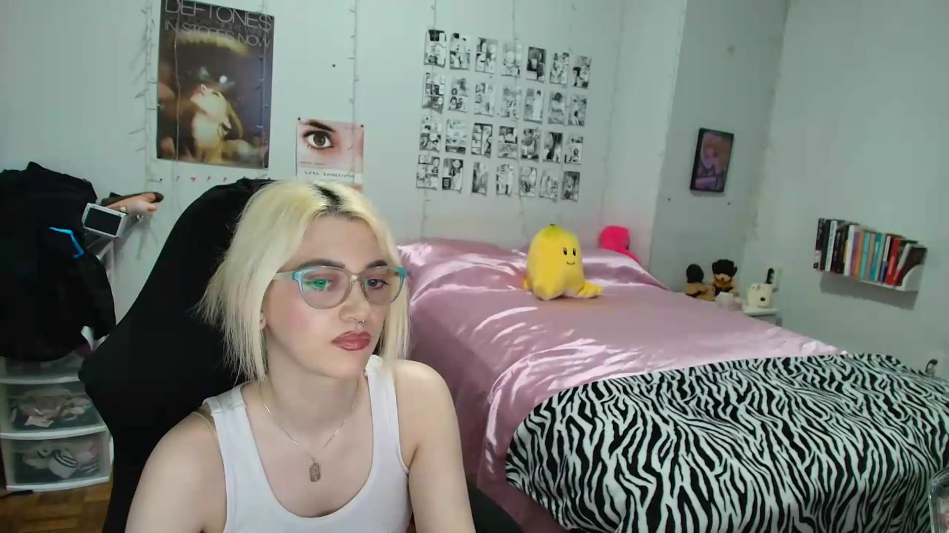 Gallery image thumbnail from AnnaTame's myfreecams stream on, 07/01/2026, 06:17 image 18 of 20