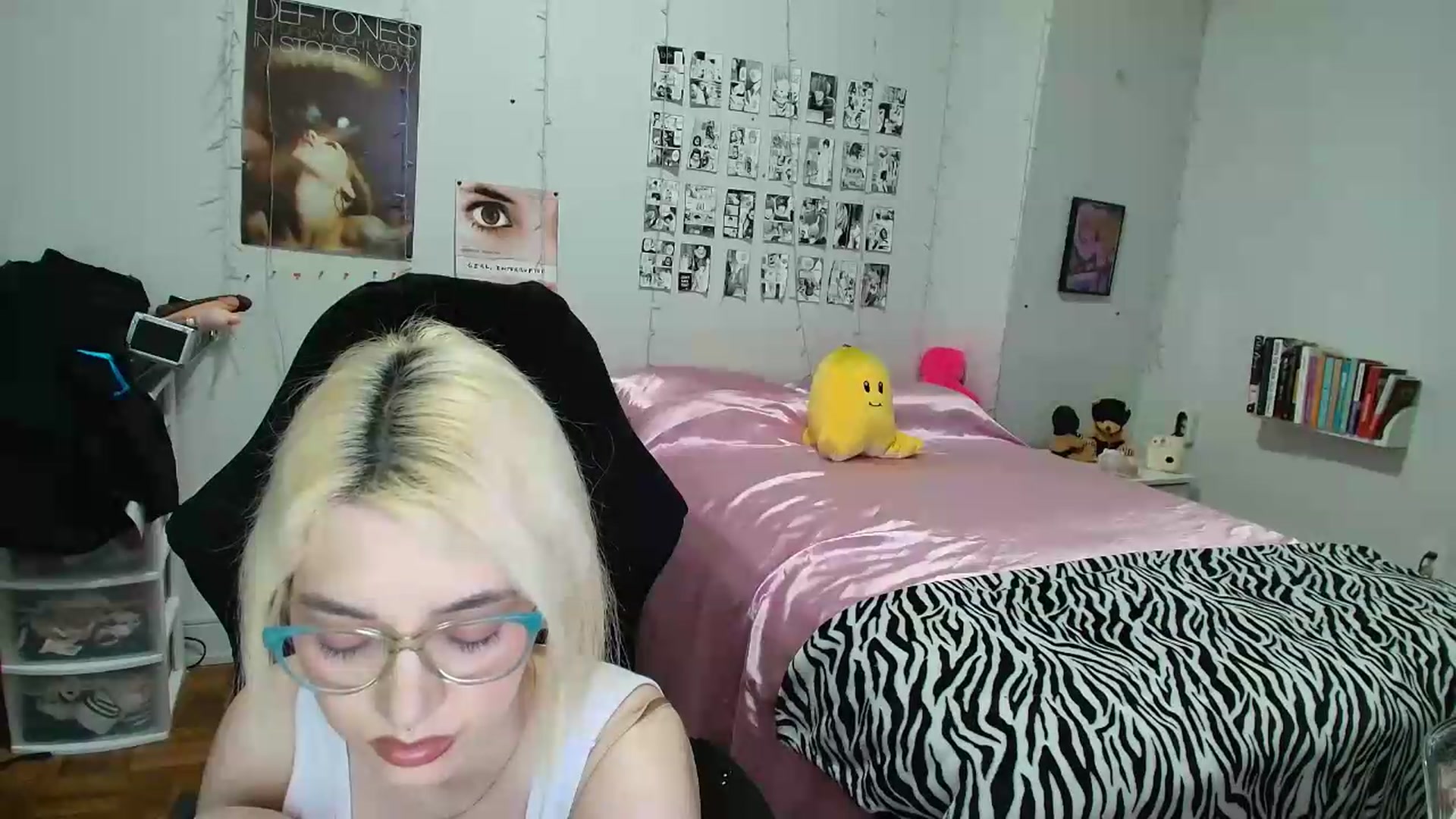 Gallery image thumbnail from AnnaTame's myfreecams stream on, 07/01/2026, 08:18 image 2 of 20