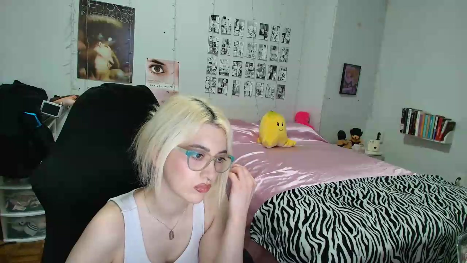 Gallery image thumbnail from AnnaTame's myfreecams stream on, 07/01/2026, 08:18 image 18 of 20