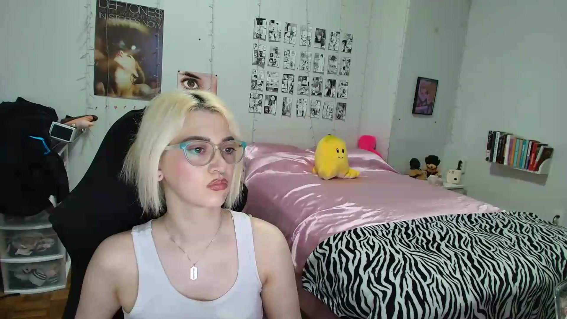 Gallery image thumbnail from AnnaTame's myfreecams stream on, 07/01/2026, 08:18 image 3 of 20
