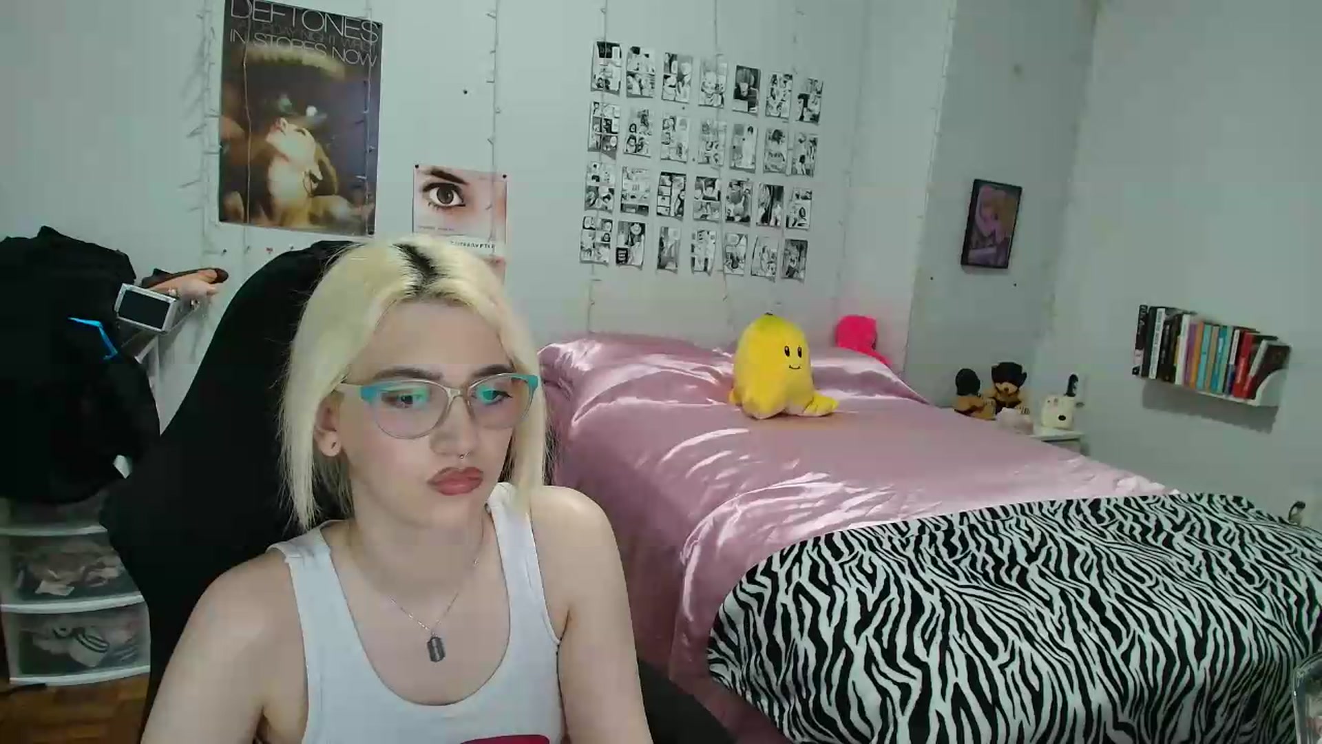 Gallery image thumbnail from AnnaTame's myfreecams stream on, 07/01/2026, 08:18 image 9 of 20