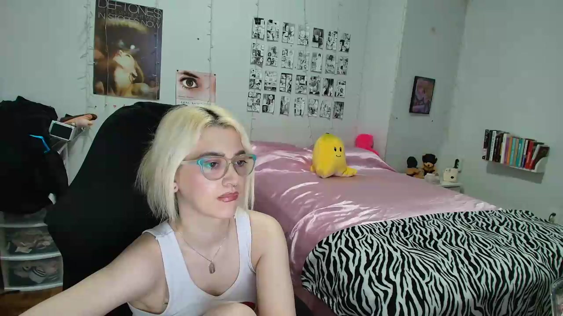 Gallery image thumbnail from AnnaTame's myfreecams stream on, 07/01/2026, 08:18 image 8 of 20